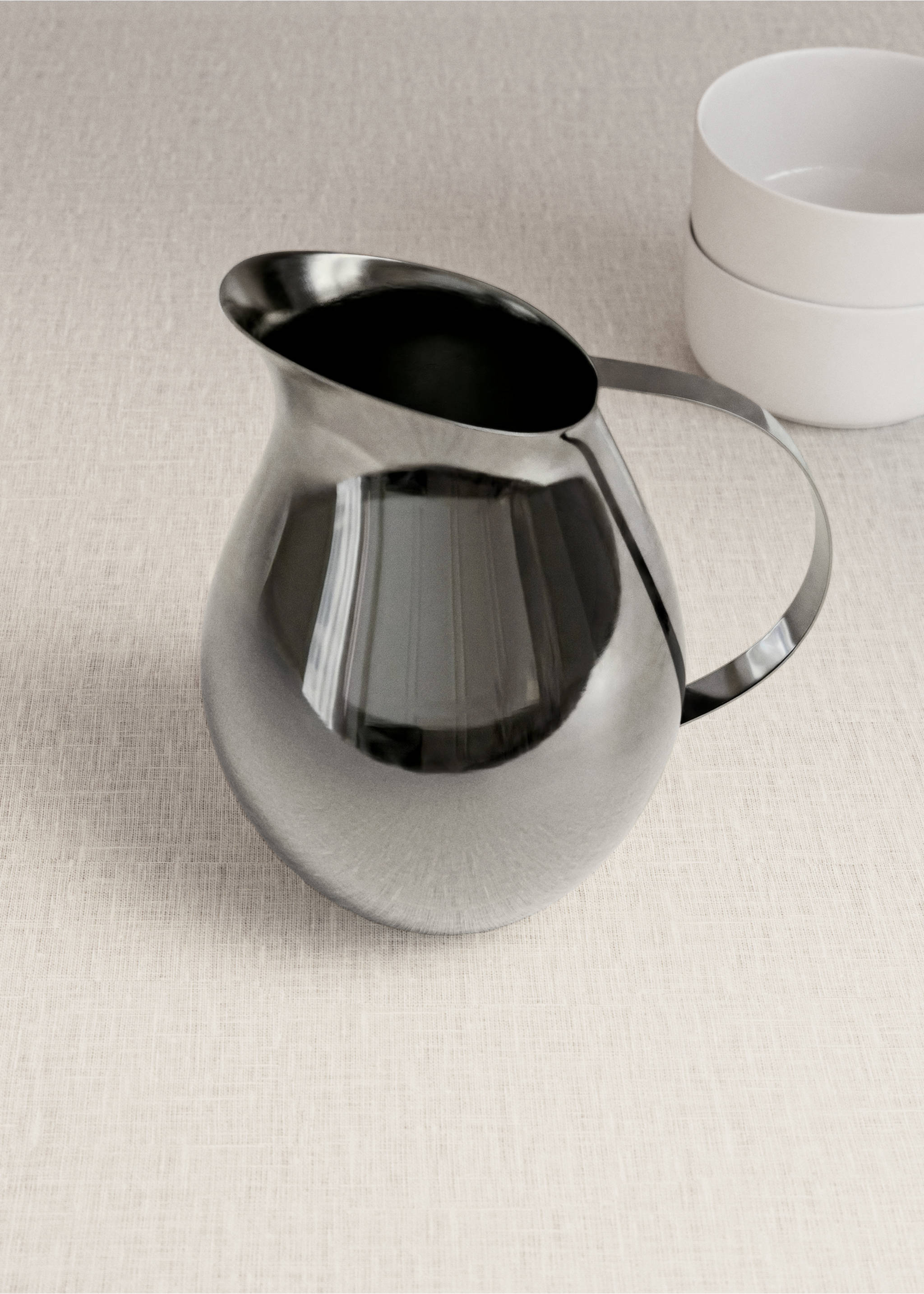 Krug aus Edelstahl - Allgemeine Ansicht, Silber. Ref: 27082911-00.