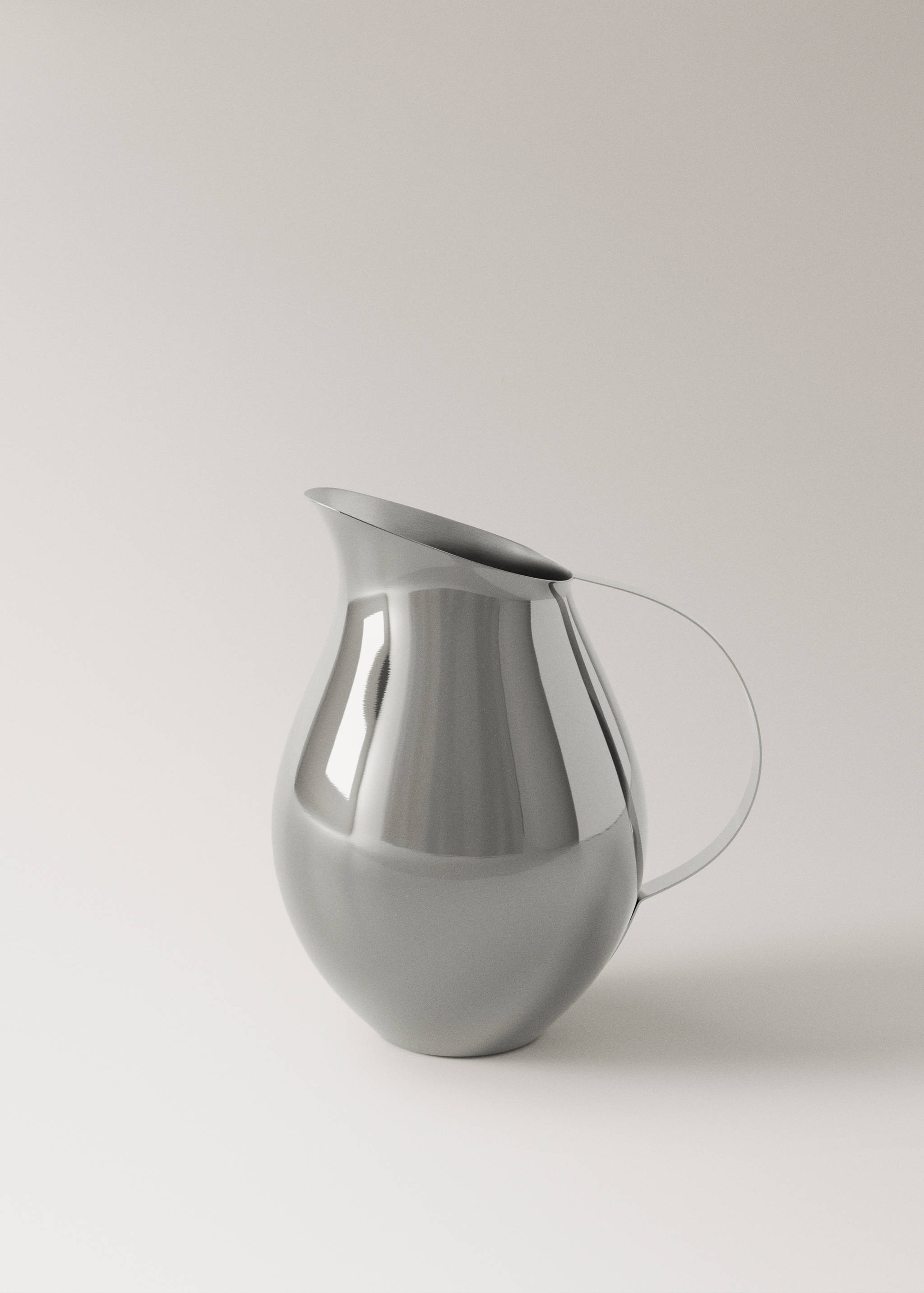 Krug aus Edelstahl - Artikel ohne Model