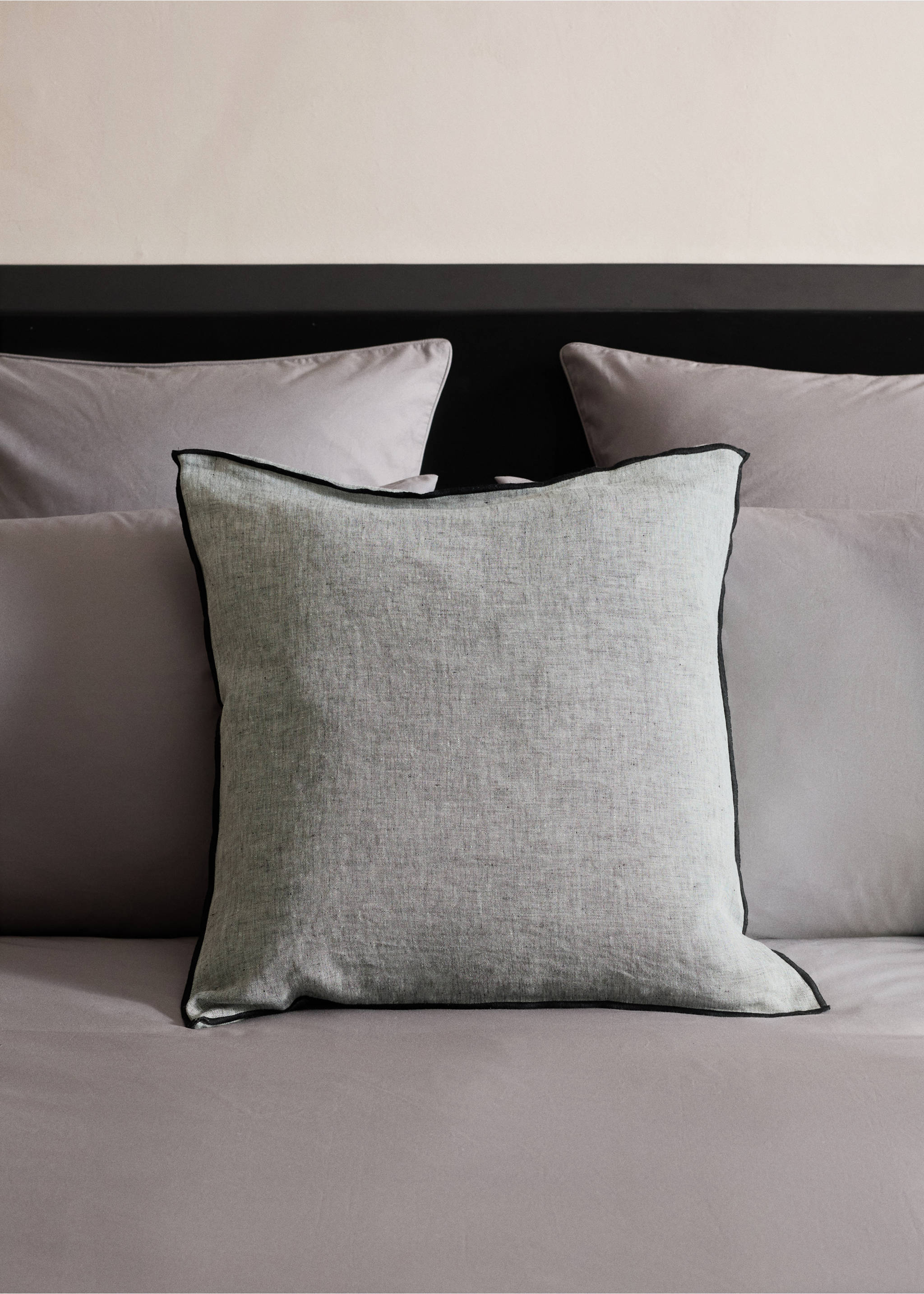 Decorative bed cushion cover 100% linen chambray 50x50cm - General plane, Dark Heather Grey. Ref: 27082921-00.