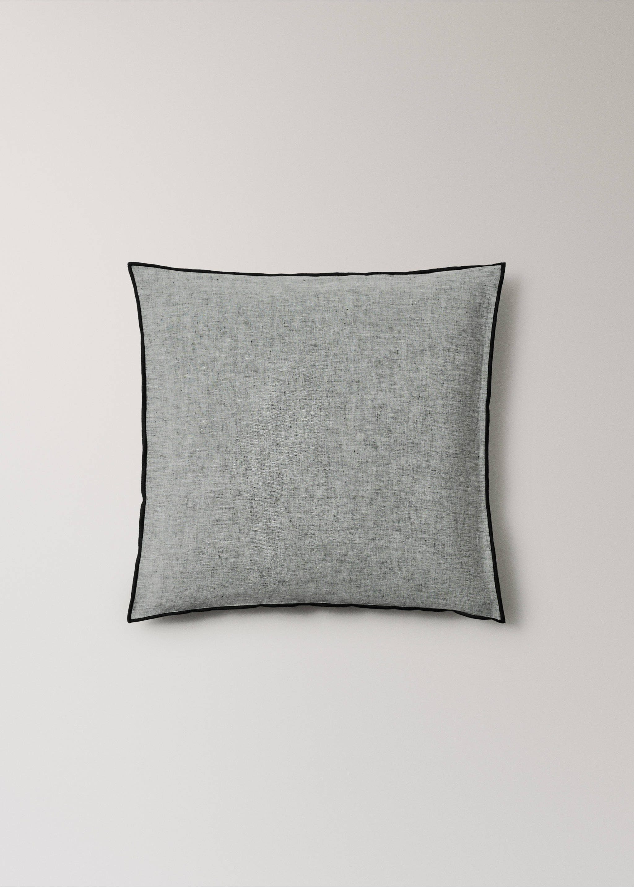 Decorative bed cushion cover 100% linen chambray 50x50cm - Article without model, Dark Heather Grey. Ref: 27082921-00.