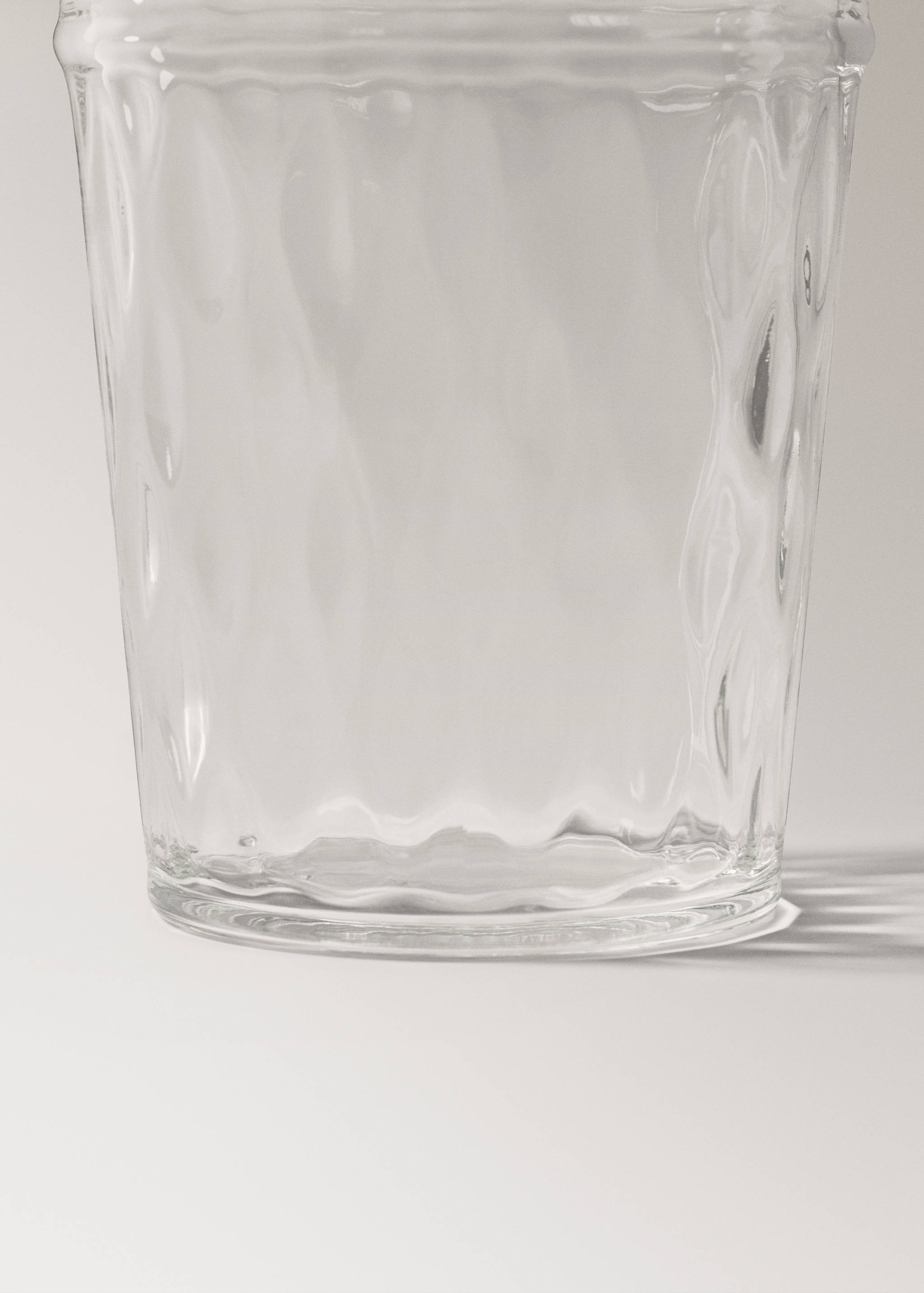 Glas mit Relief - Detail des Artikels 2