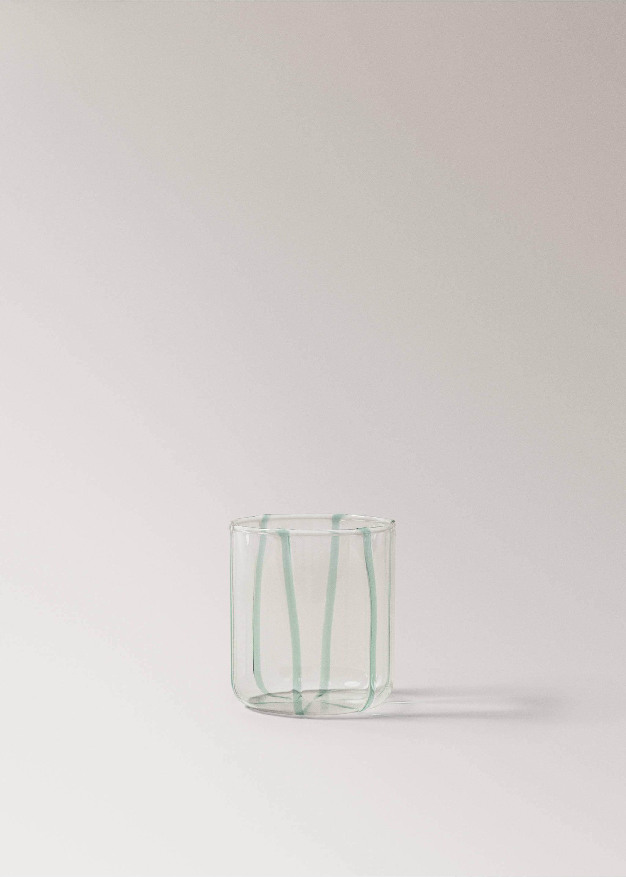 Verre en borosilicate à rayures irrégulières - Article sans modèle, Vert. Ref: 27082930-00.