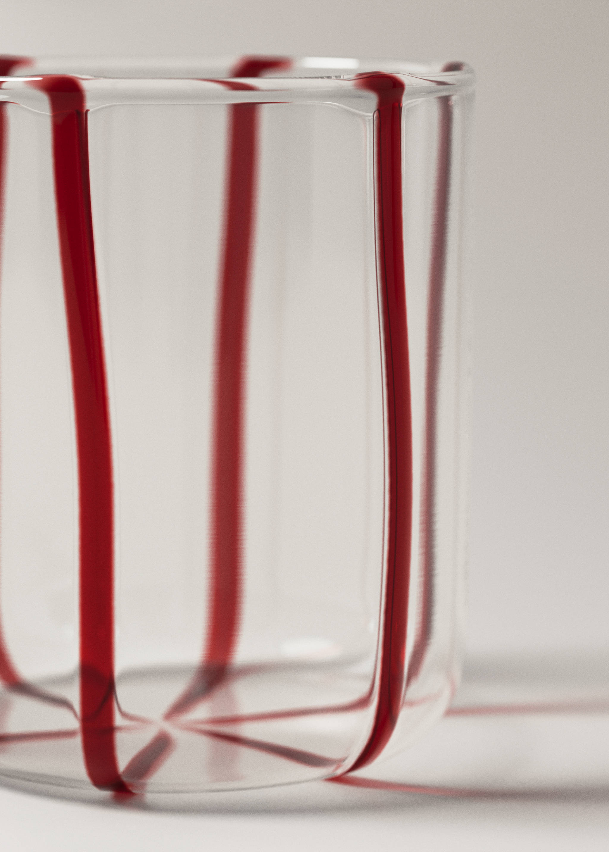 Borosilikatglasvase mit unregelmäßigen Streifen - Detail des Artikels 2