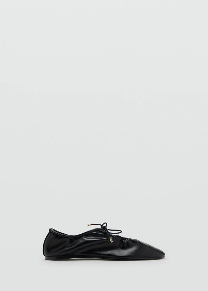 Ruched shoes with bow — Black
