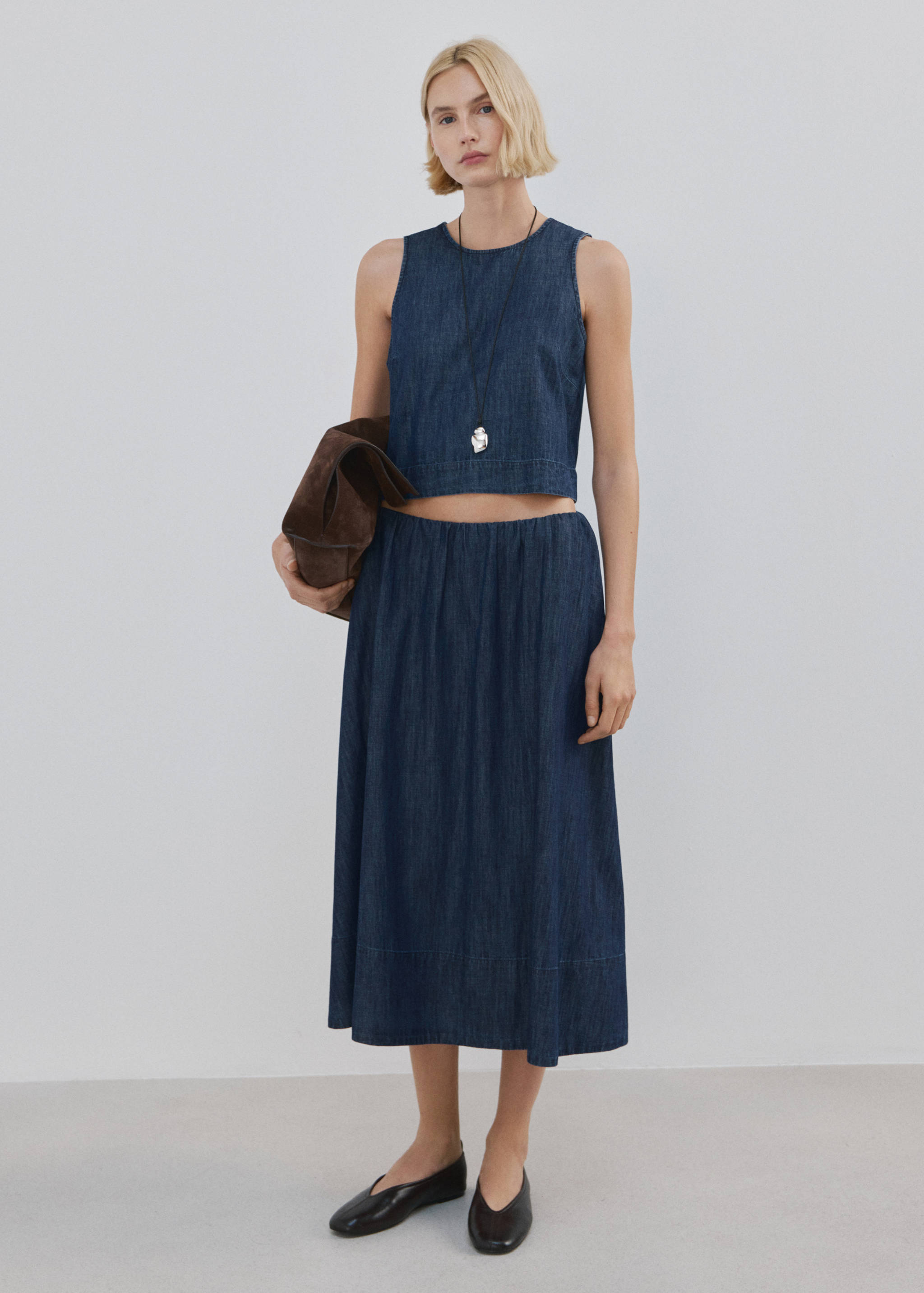 Denim skirt with stitched hem - General plane
