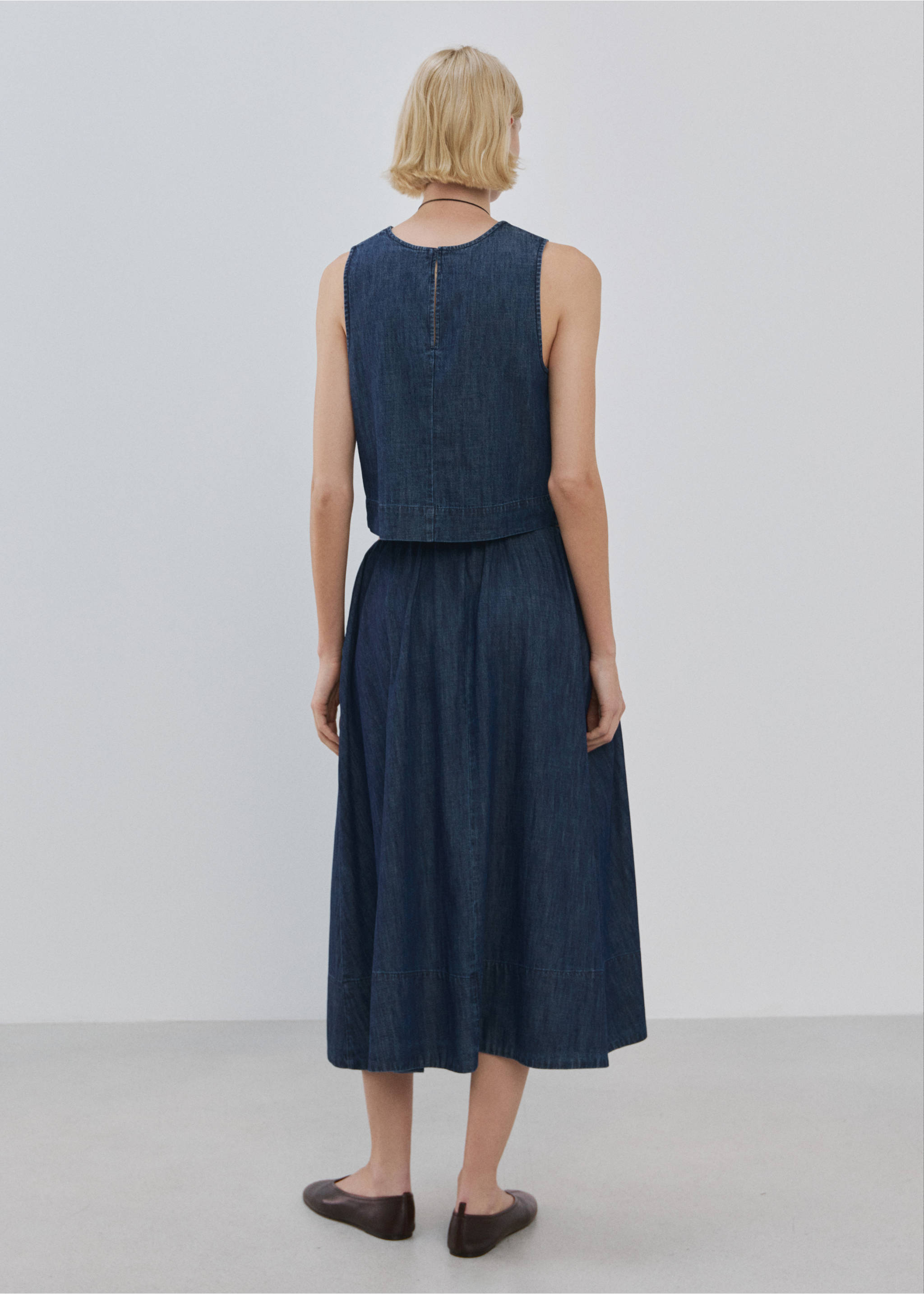 Fustă din denim cu tiv cusut - Spatele articolului, Albastru foarte deschis. Ref: 27083270-00.