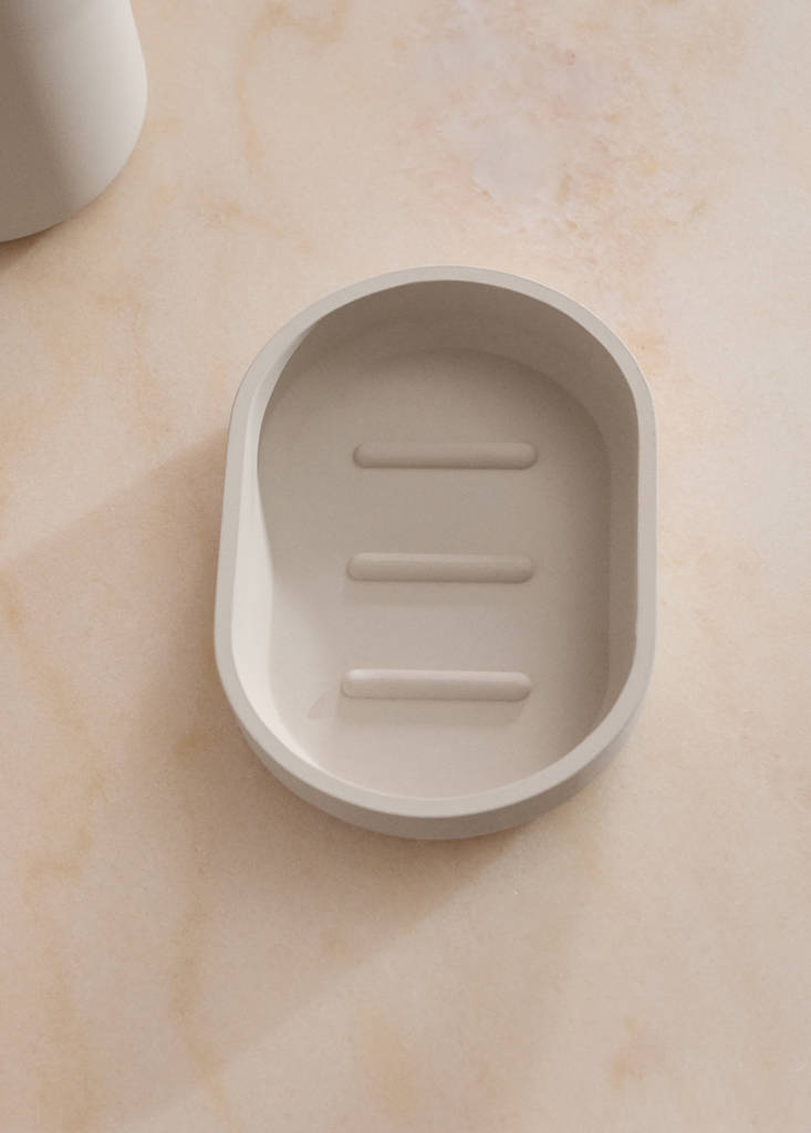 Resin soap dish — Ecru