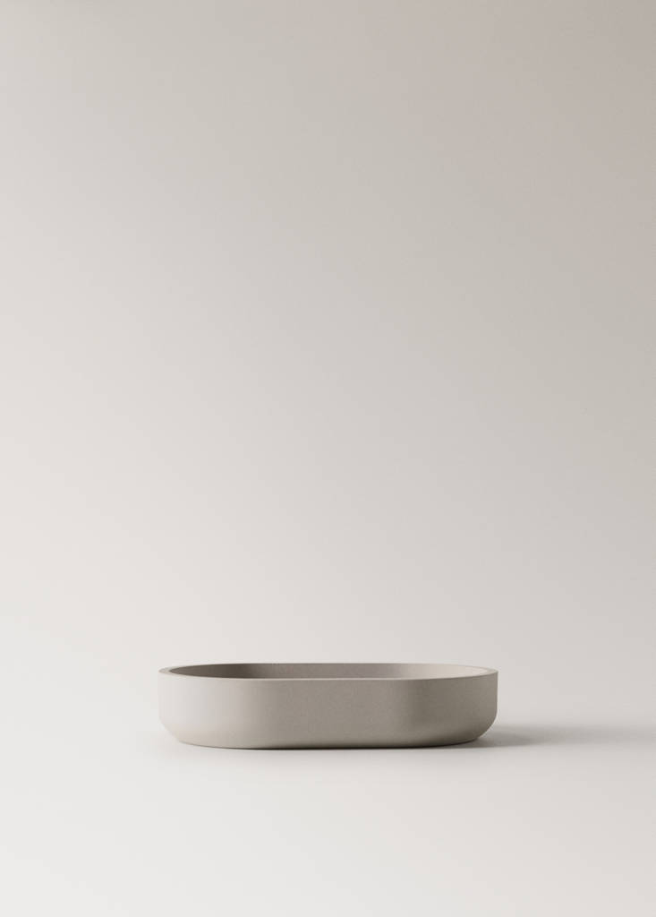 Resin soap dish — Ecru