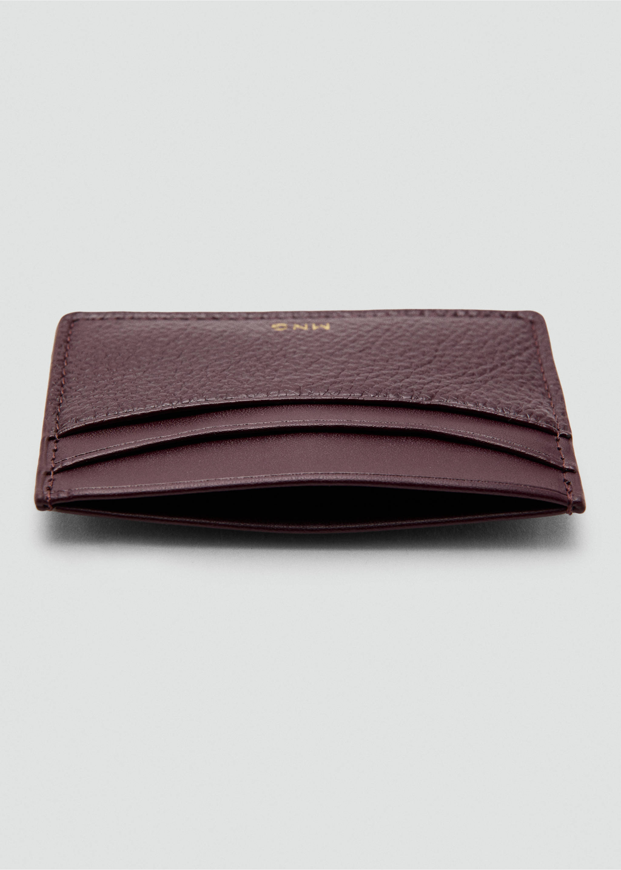 Faux-leather cardholder - Details of the article 1, Burgundy. Ref: 27083287-00.