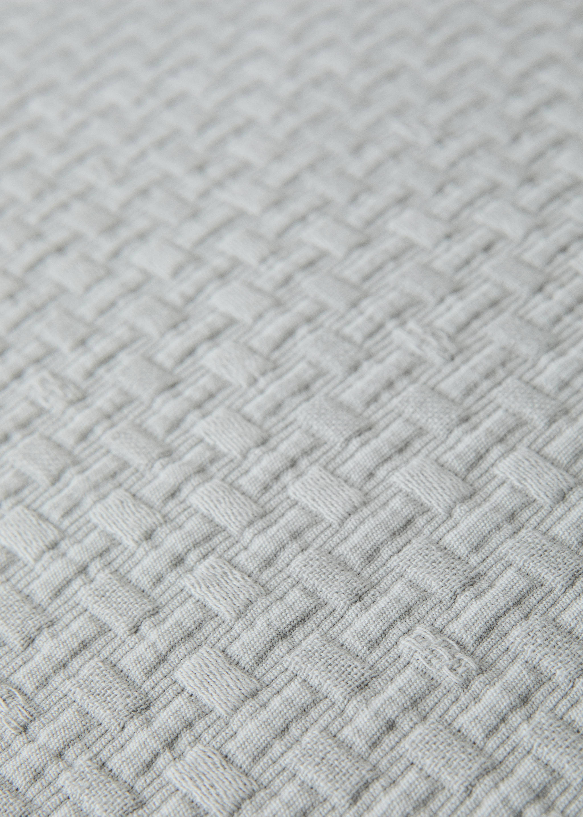Garment-dyed cotton cushion cover 50x50 cm - Details of the article 1, Grey. Ref: 27083289-00.