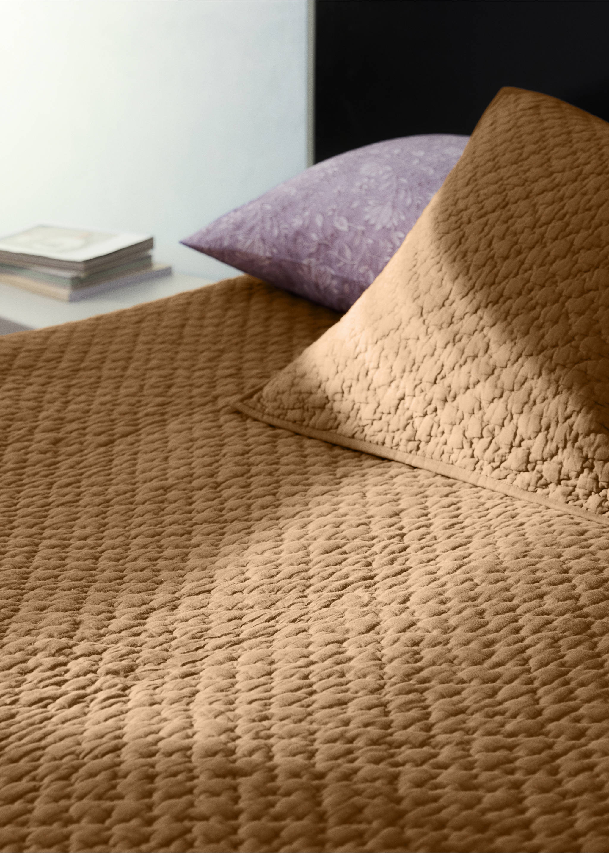 Hand-stitched cotton duvet Bed 130/150 cm - Details of the article 7, Ochre. Ref: 27083297-00.