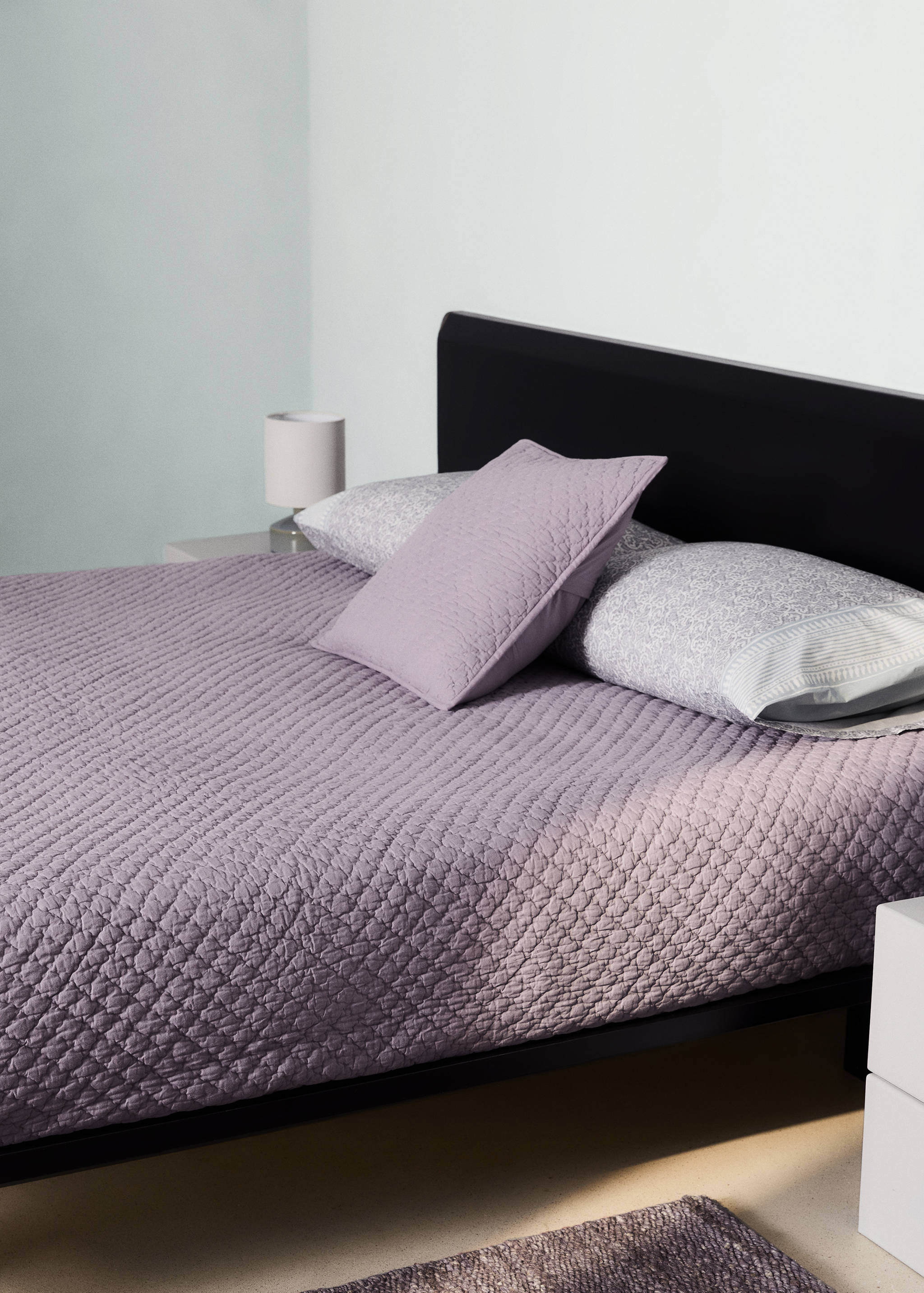 Handgefertigter Baumwoll-Edredón Bett 130/150 cm - Allgemeine Ansicht