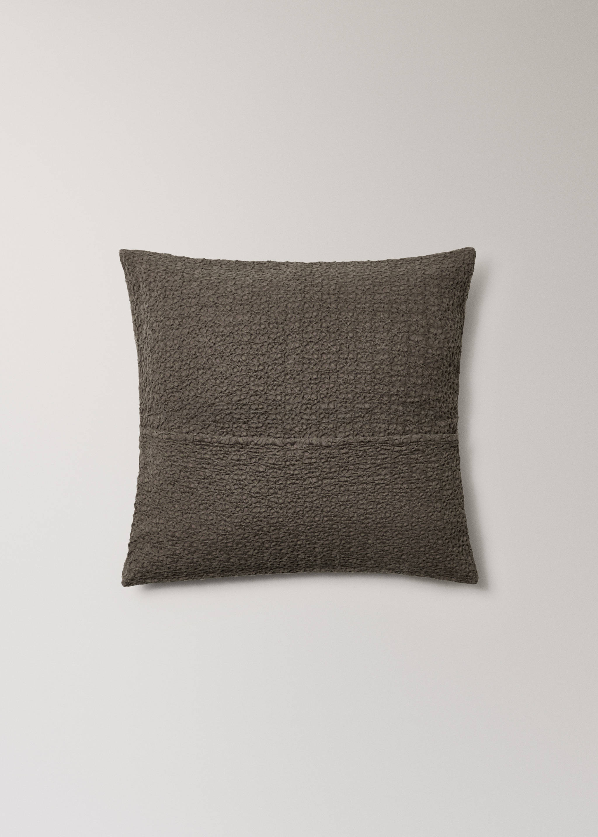 Waffle garment-dyed cotton cushion cover 50x50 cm - Details of the article 4