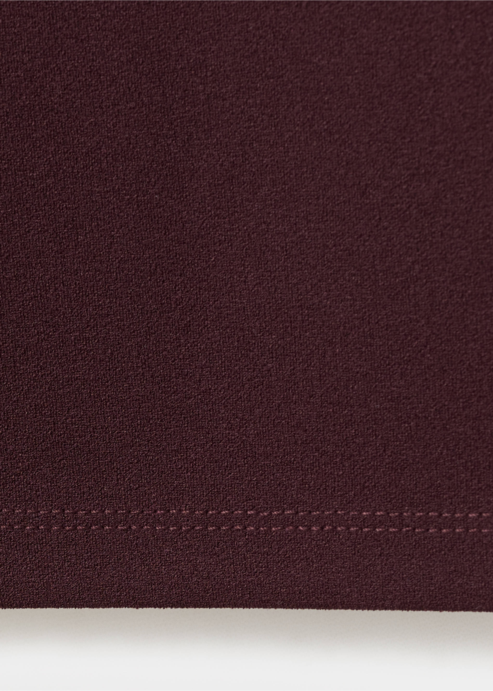 Straight low-rise suit trousers - Details of the article 0, Burgundy. Ref: 27083303-00.