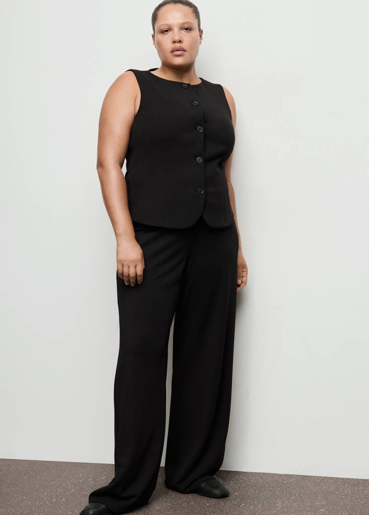 Straight low-rise suit trousers — Black