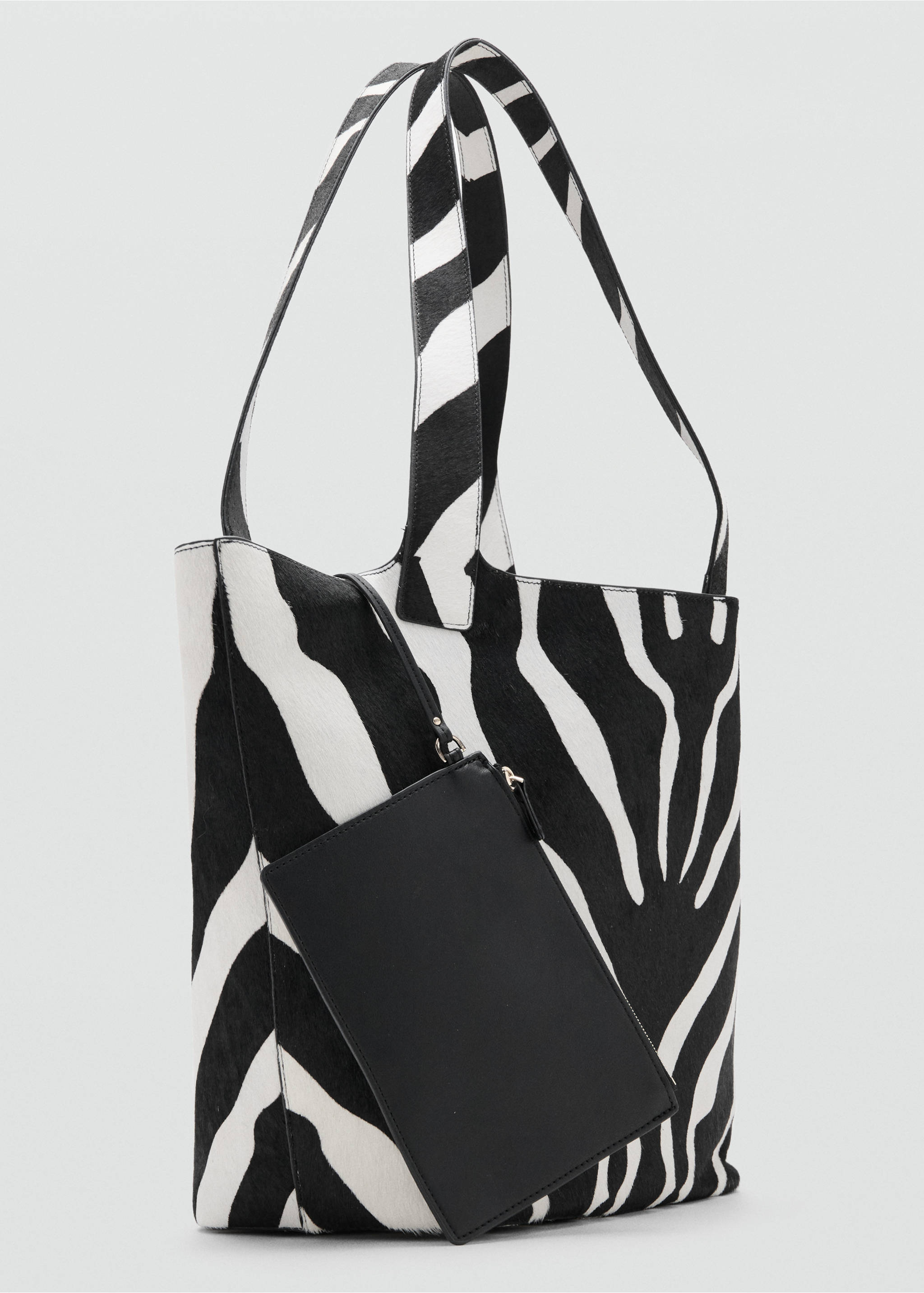 Leren tote bag met vachtaccenten - Middenvlak, Zwart. Ref: 27083311-00.