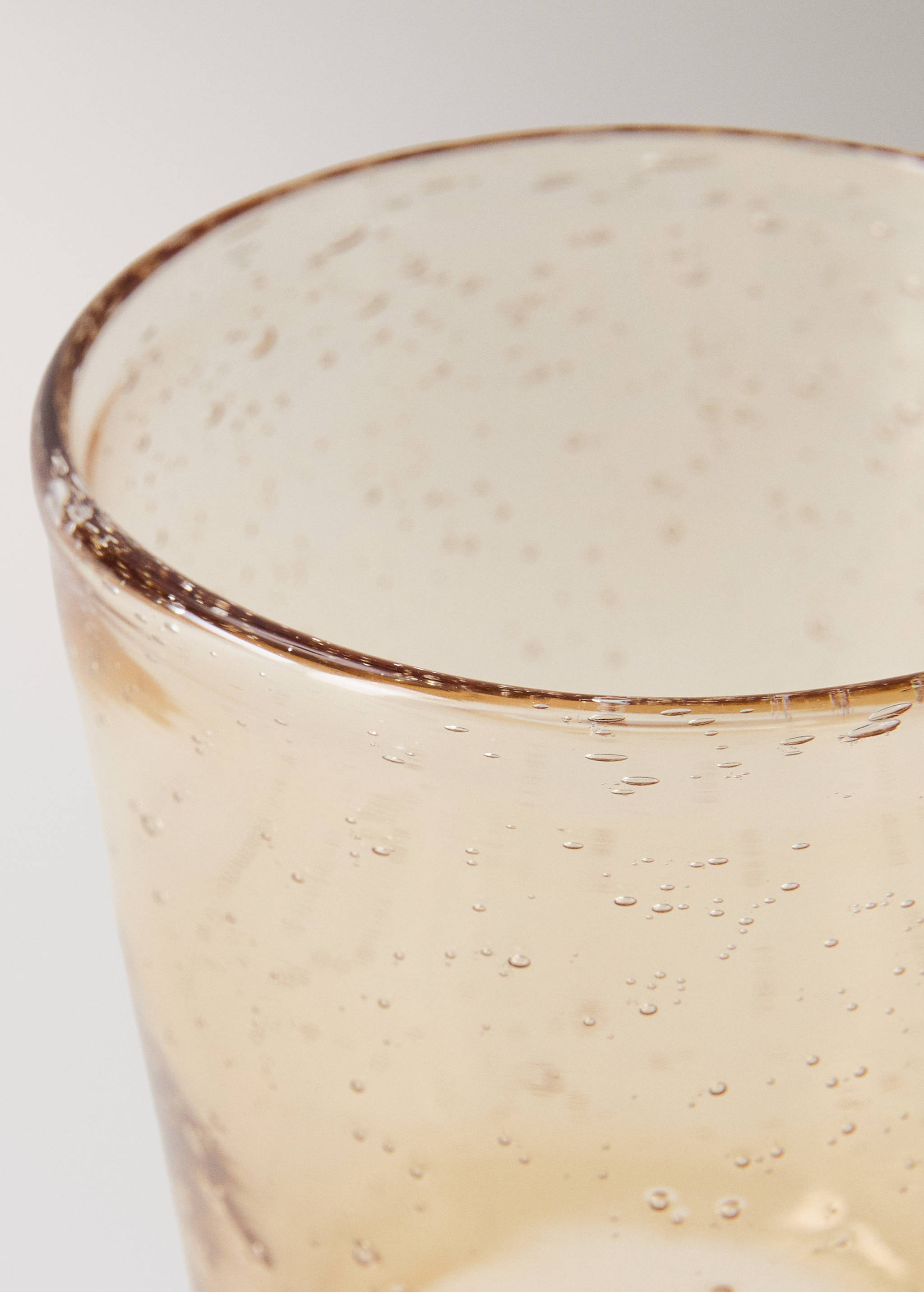 Färgat glas på fot med bubblor - Detaljer om artikeln 1