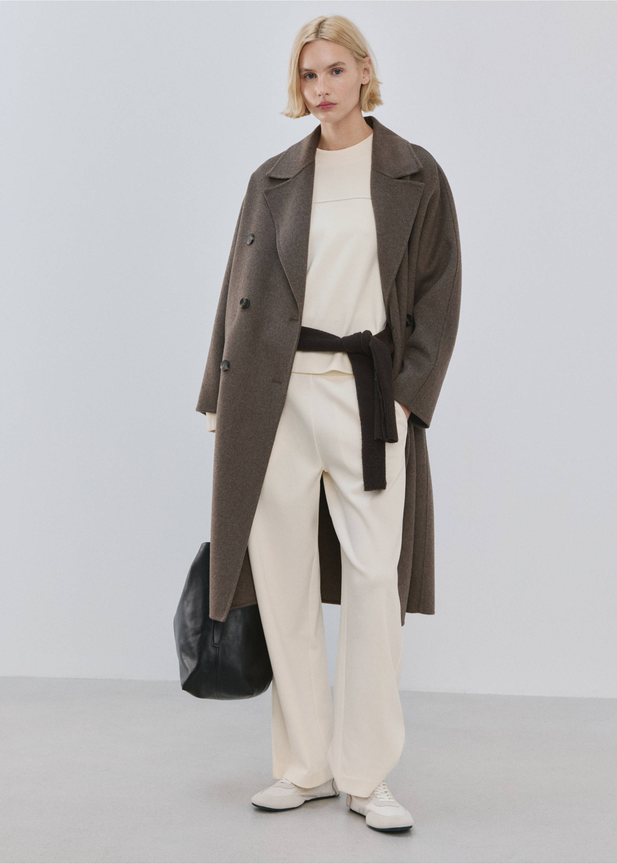 Sweat-shirt manches froncées - Plan général, Écru. Ref: 27083315-00.