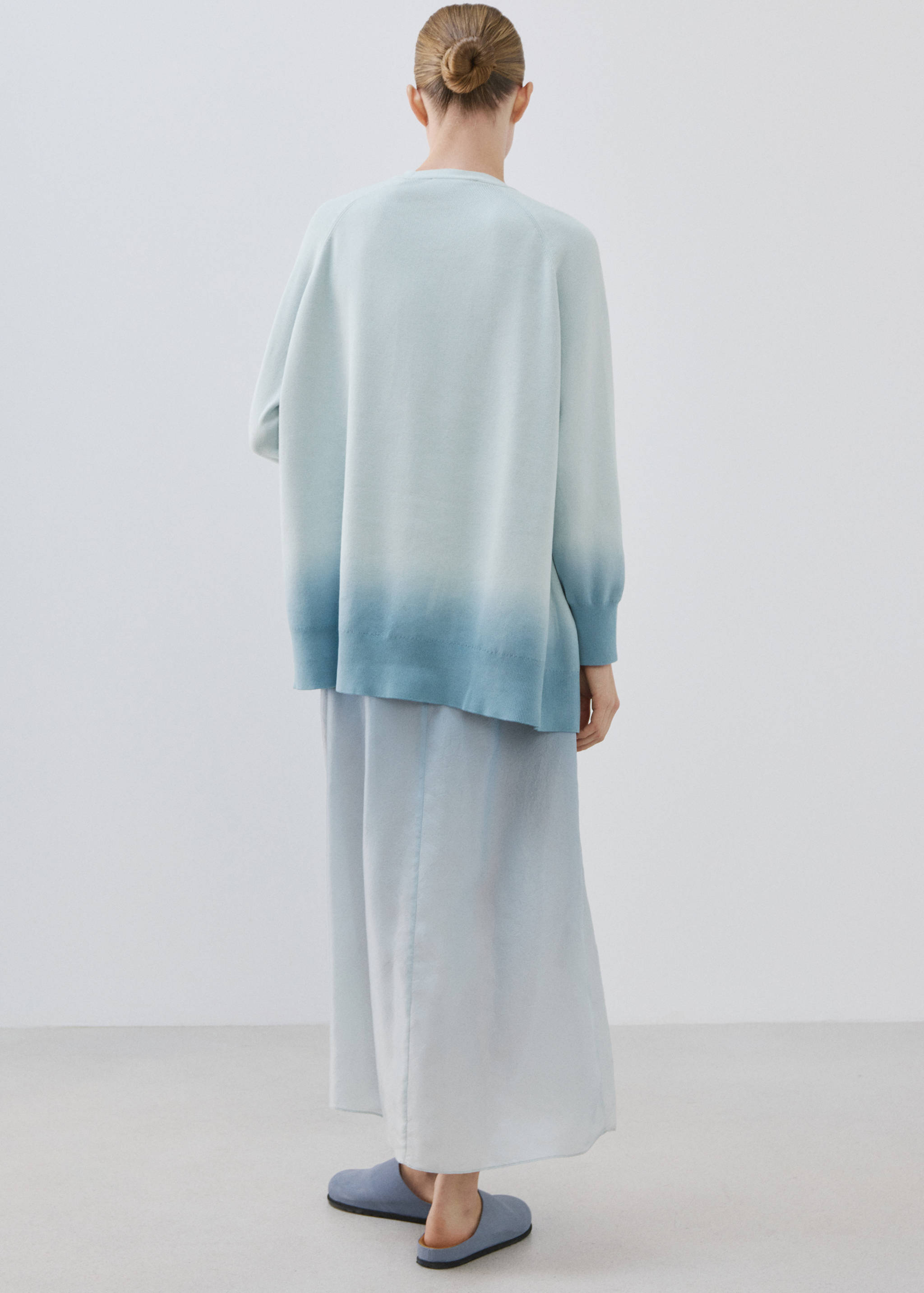 100% cotton gradient cardigan - Reverse of the article