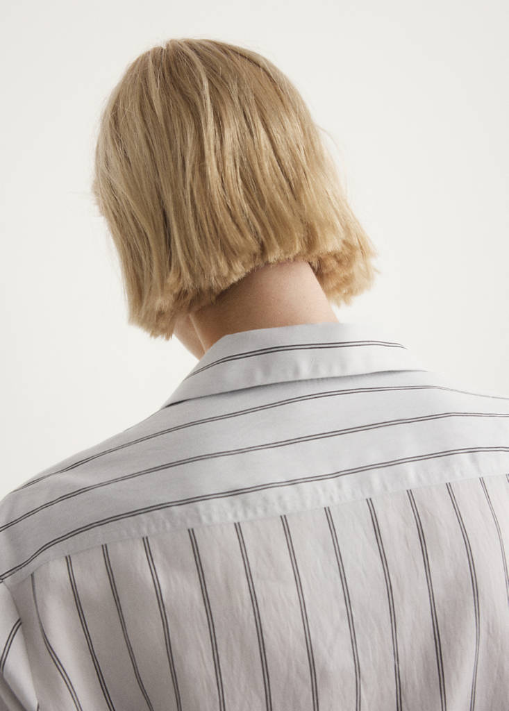 Striped pyjama shirt with front pocket — Grey