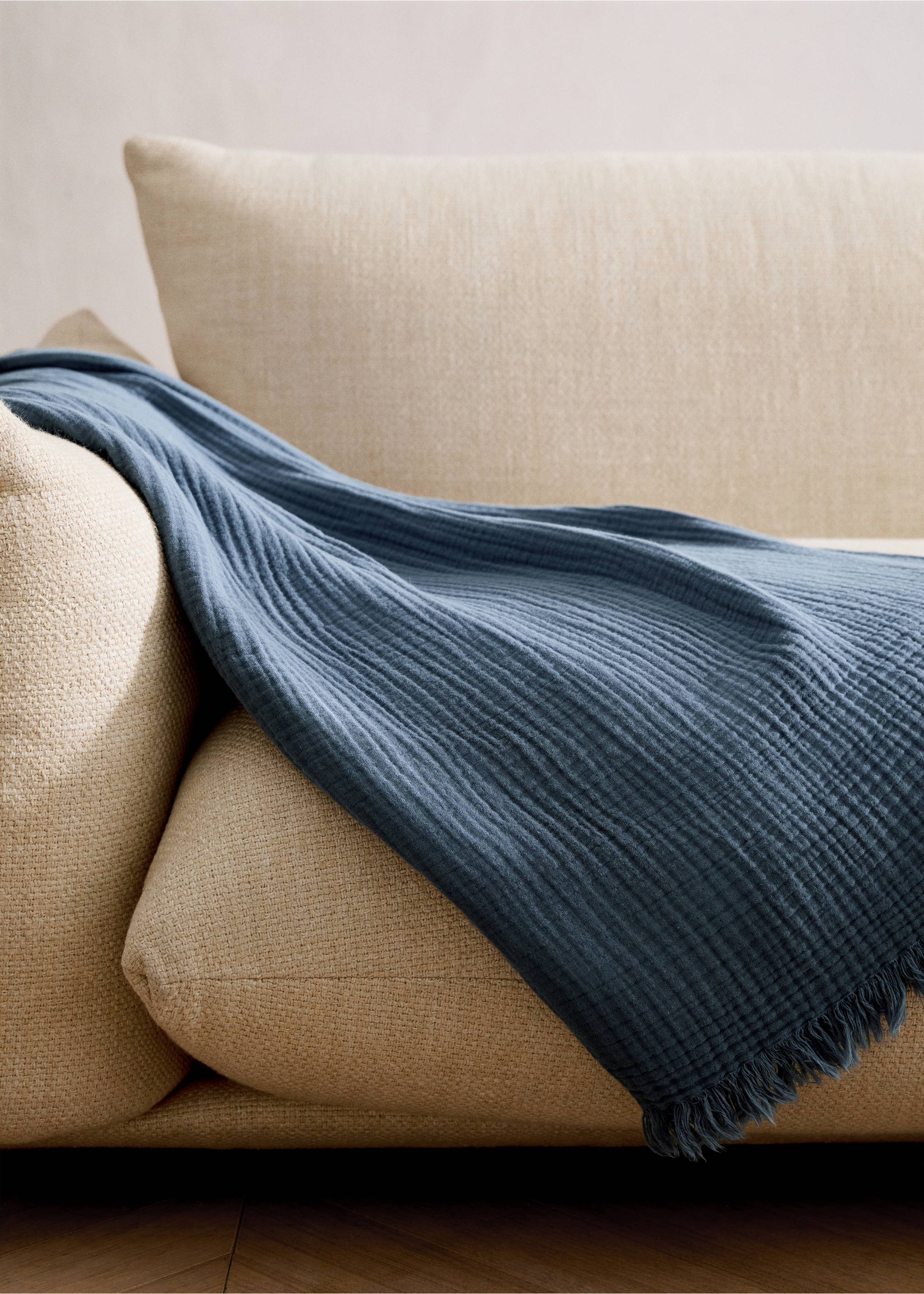 Cotton gauze blanket - General plane, Indigo Blue. Ref: 27083322-00.