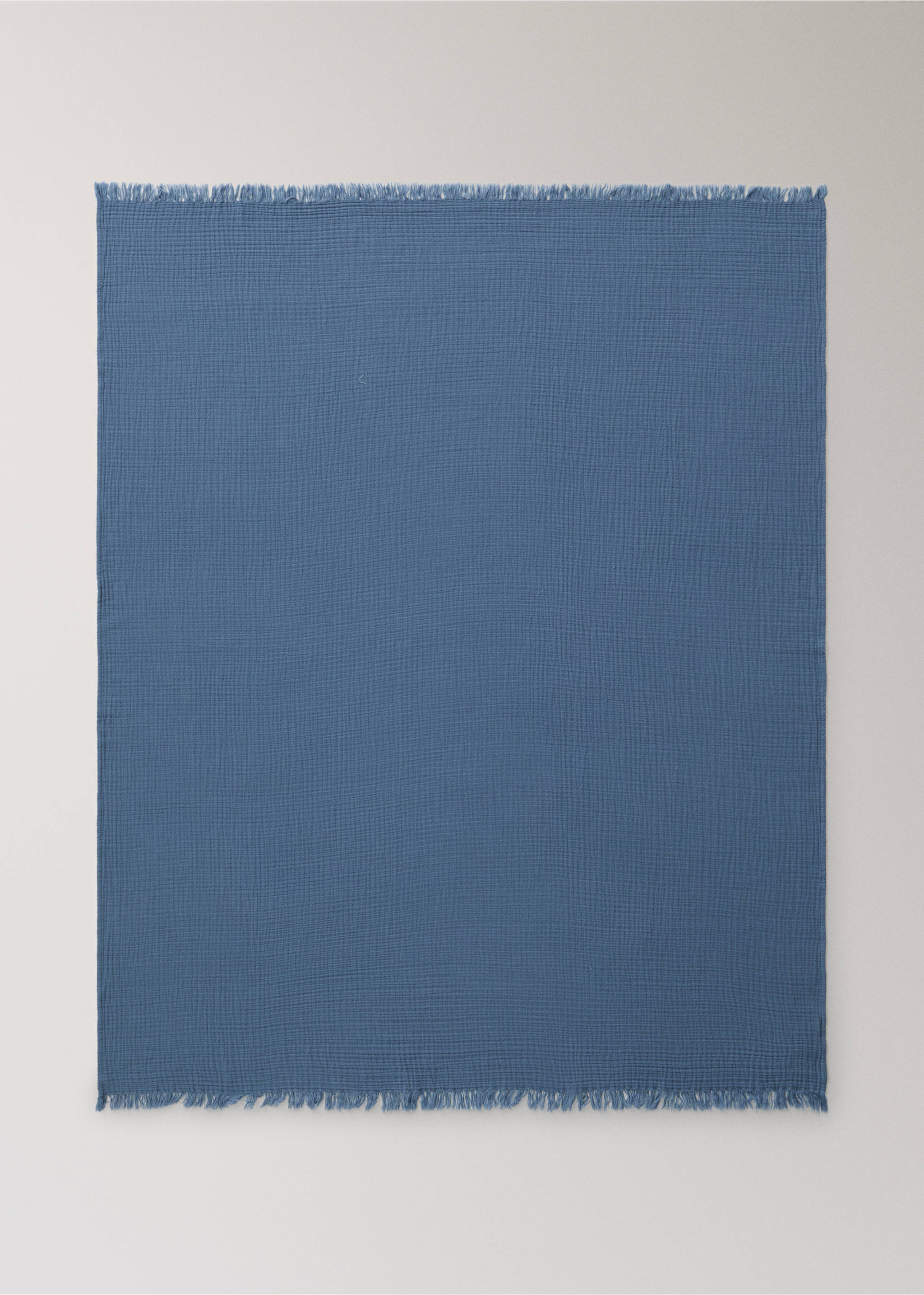 Cotton gauze blanket - Details of the article 3, Indigo Blue. Ref: 27083322-00.