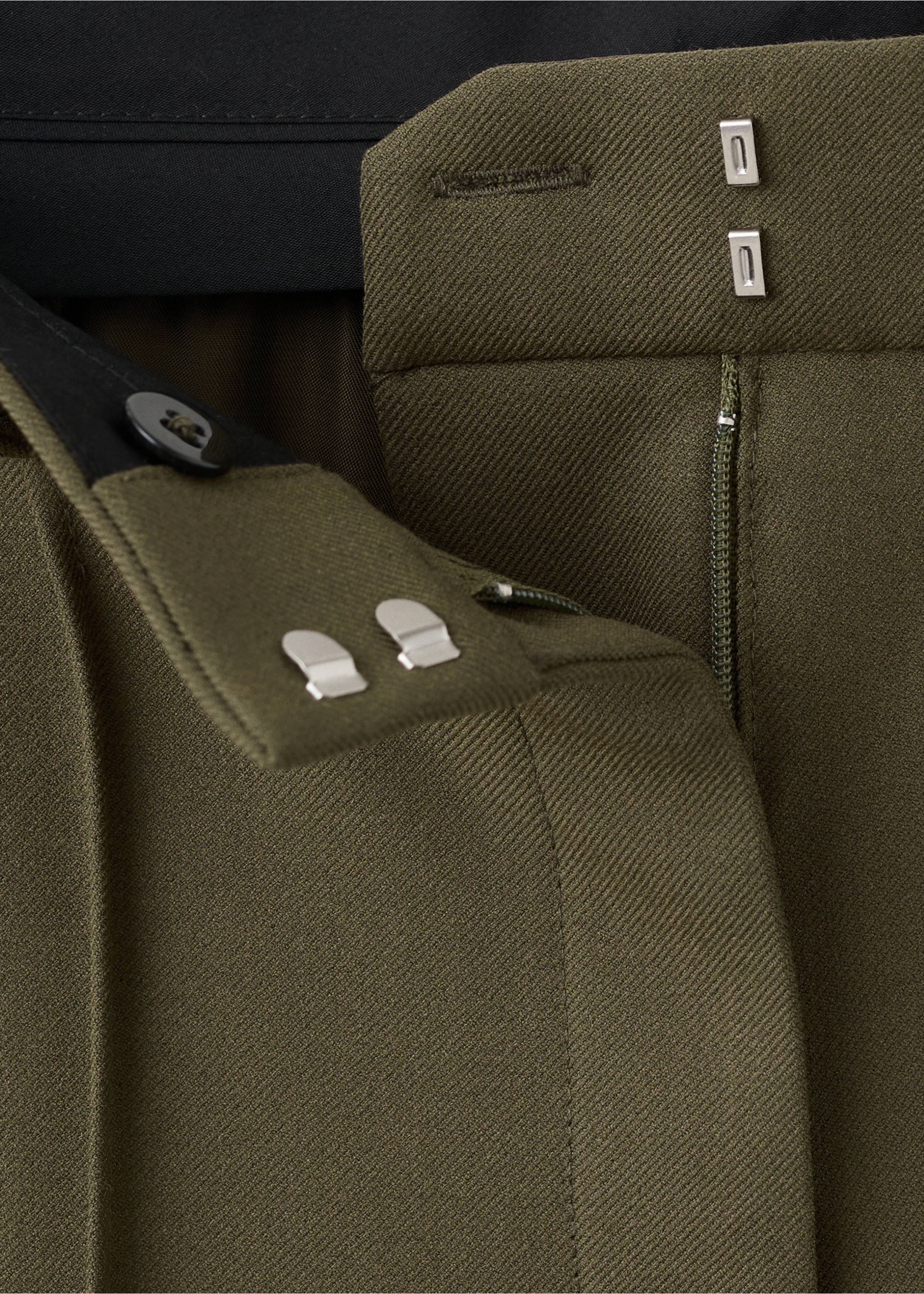 Straight mid-rise trousers - Details of the article 0, Khaki. Ref: 27083333-00.