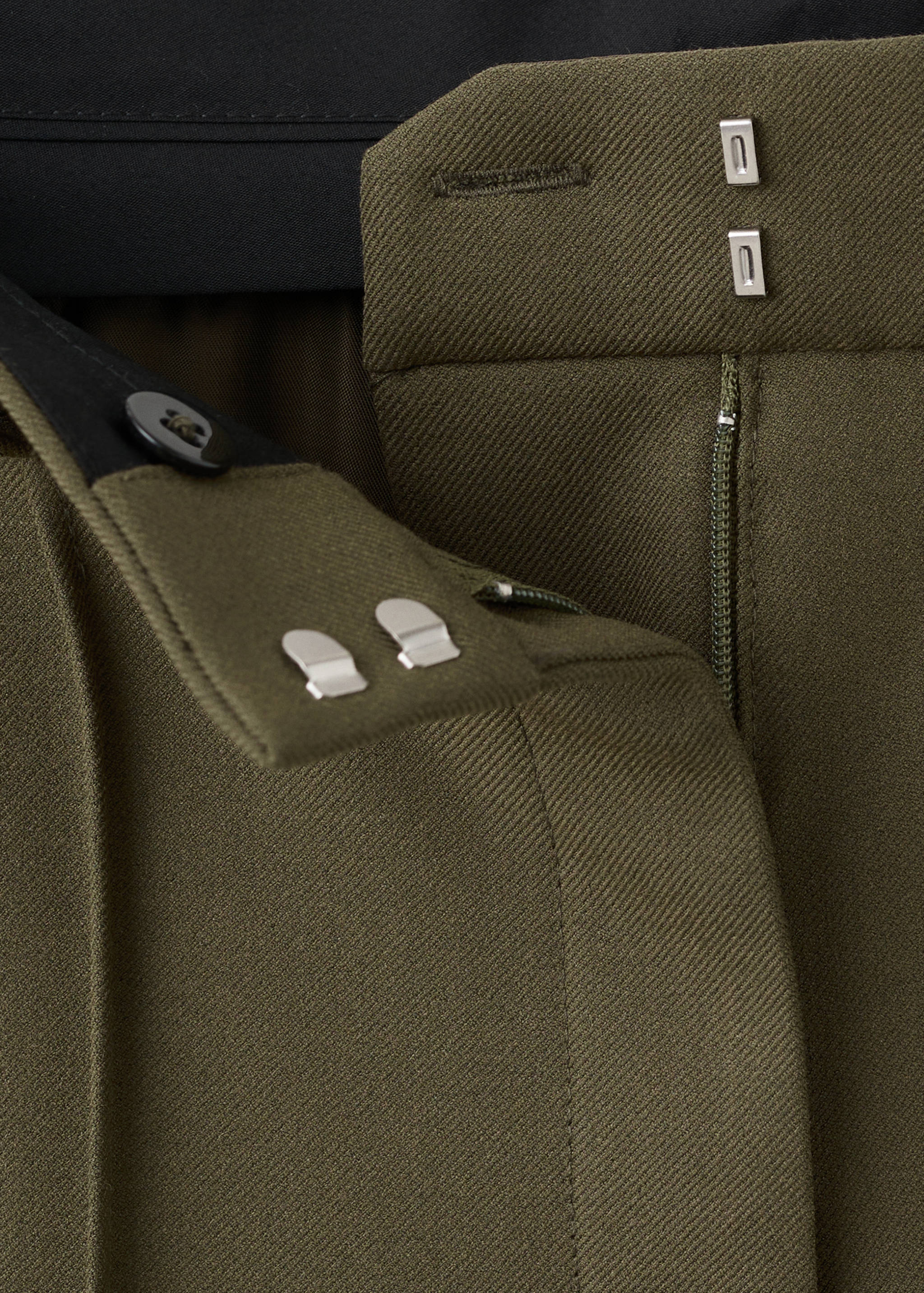 Gerade Hose mit mittlerem Bund - Detail des Artikels 0