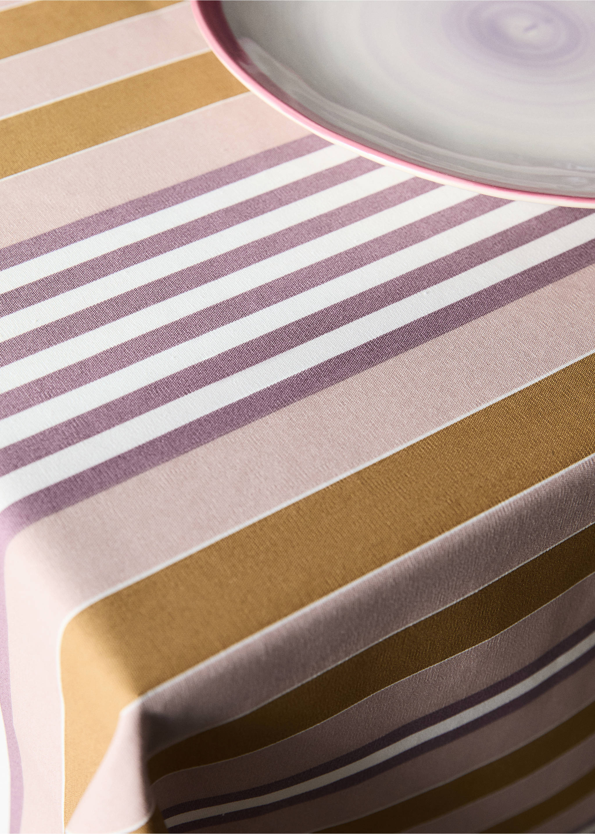 Ubrus s pruhovaným potiskem 100% bavlna s potahem z pryskyřice pro 6 až 8 osob - Detail zboží 7, Růžová. Ref: 27083335-00.