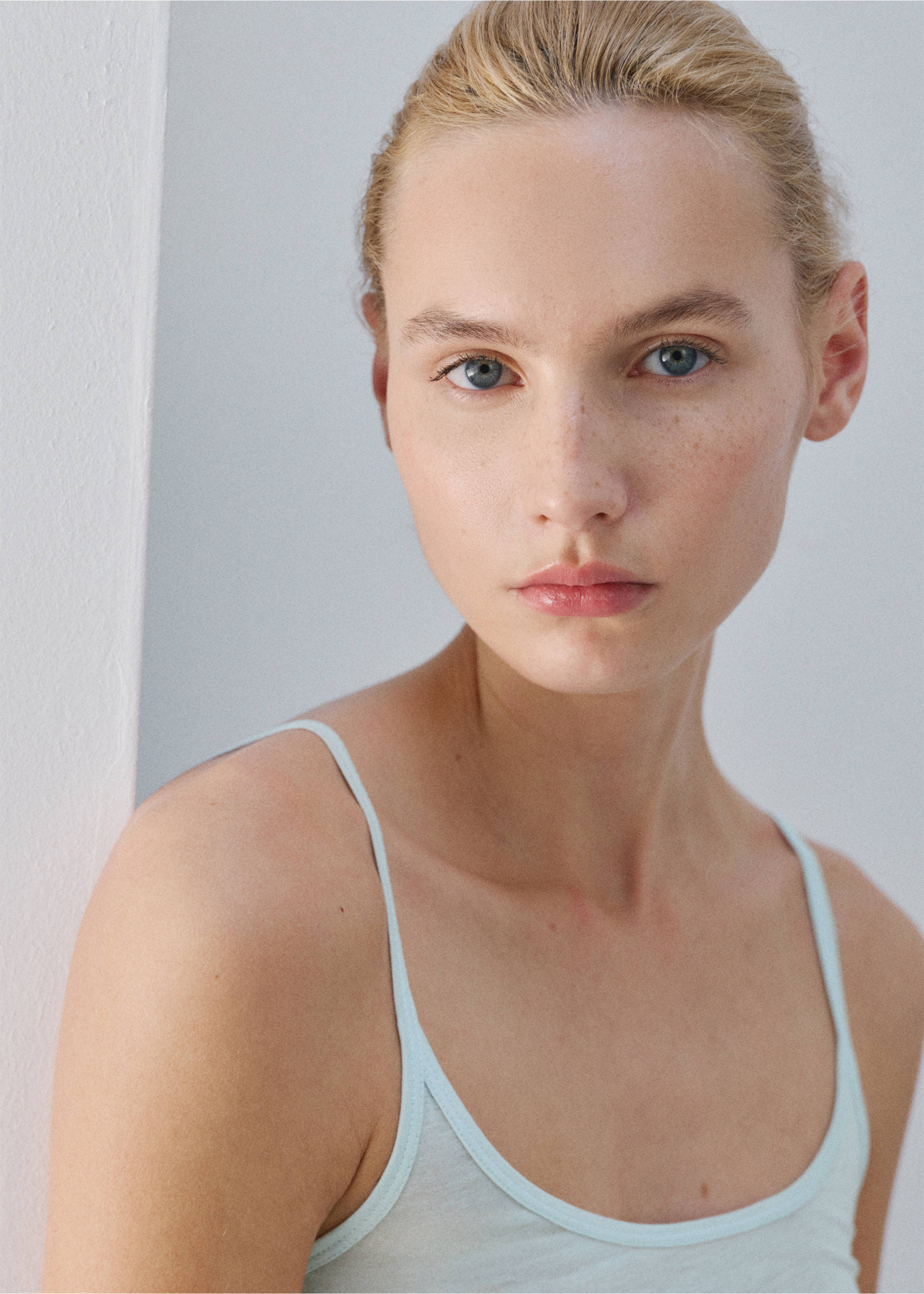 Micromodal tank top - Details of the article 1, Blue. Ref: 27083338-00.