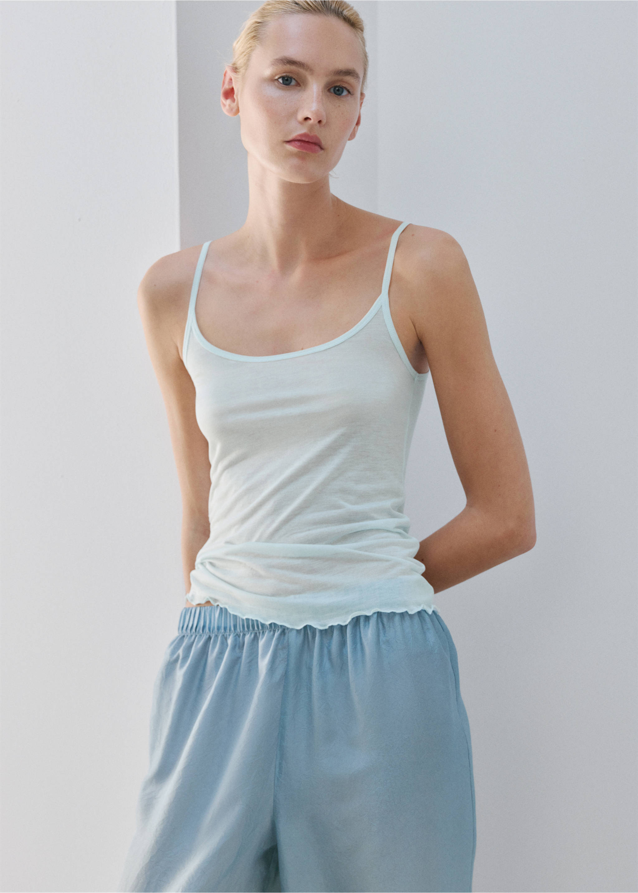 Micromodal tank top - Details of the article 2, Blue. Ref: 27083338-00.