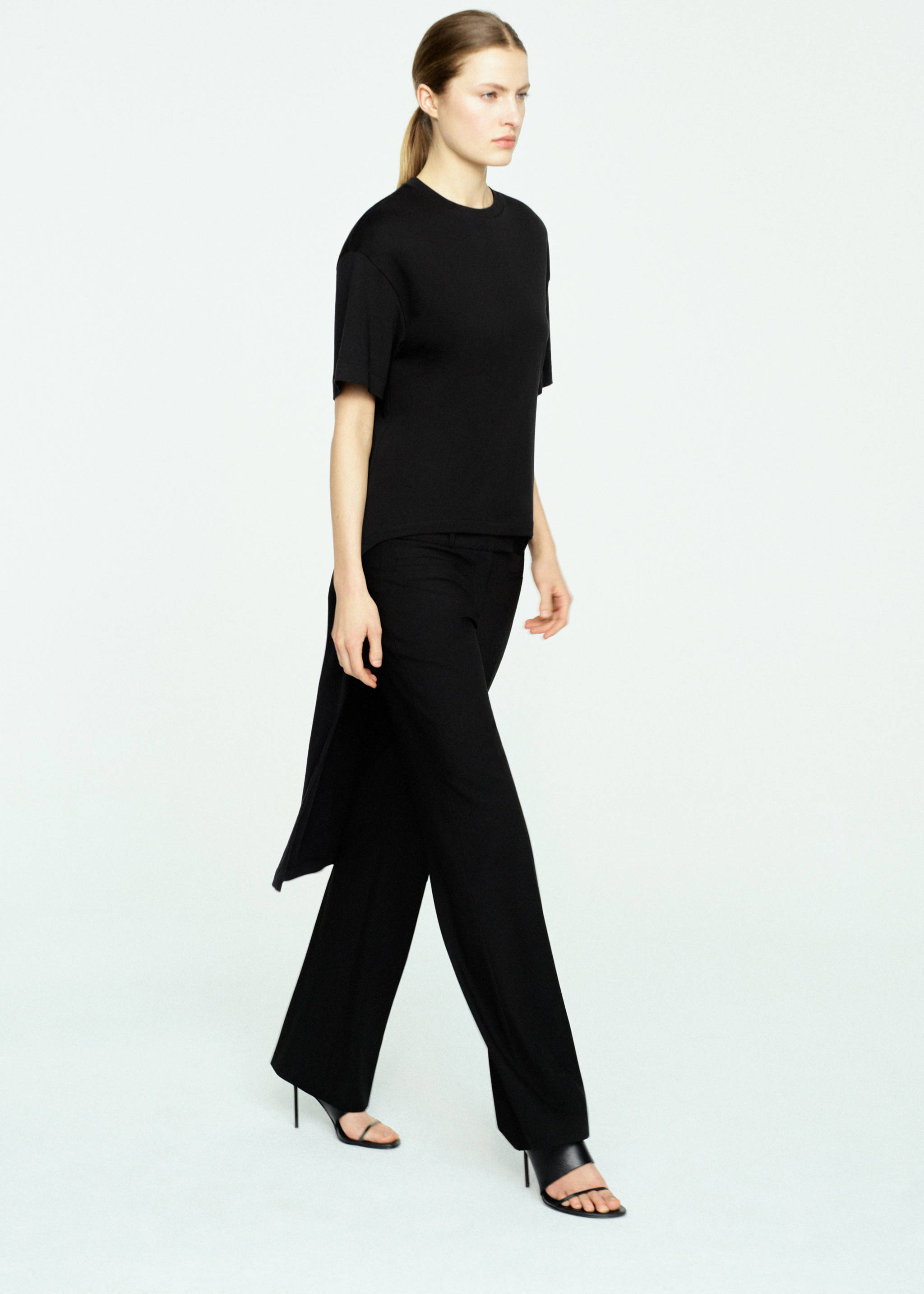 Straight-leg trousers with belt loops - General plane, Black. Ref: 27083342-00.