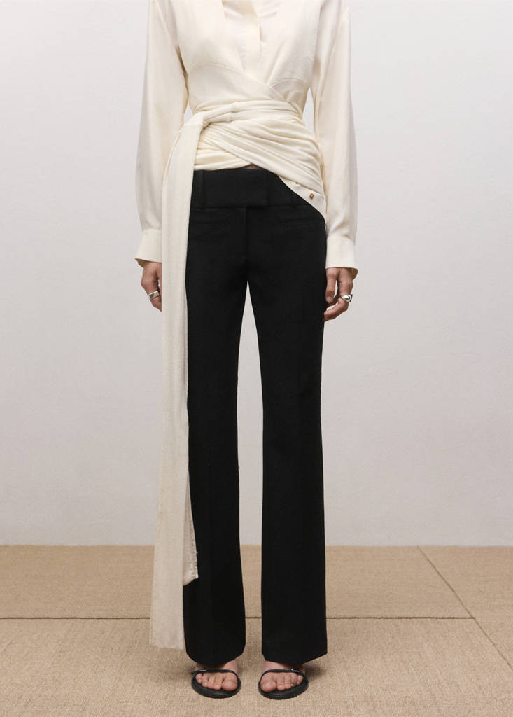 Straight-leg trousers with belt loops — Black