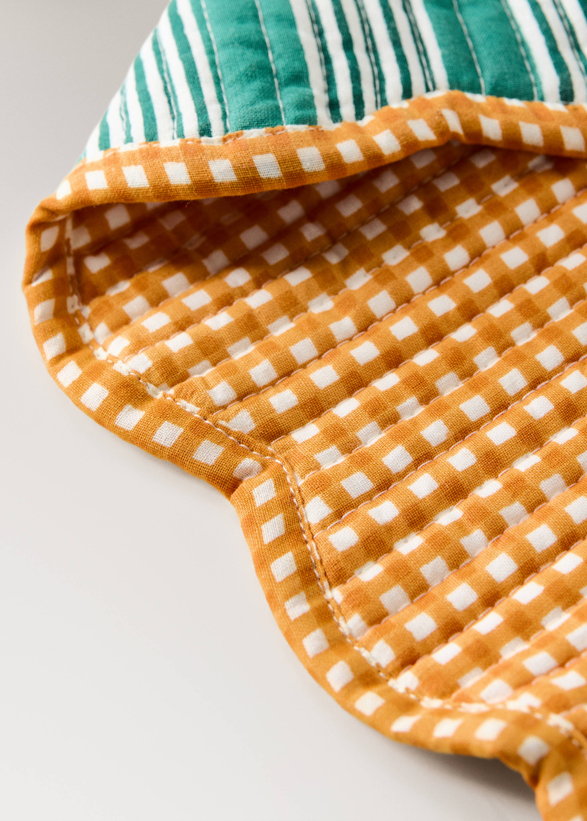 Reversible quilted cotton placemat - Details of the article 3