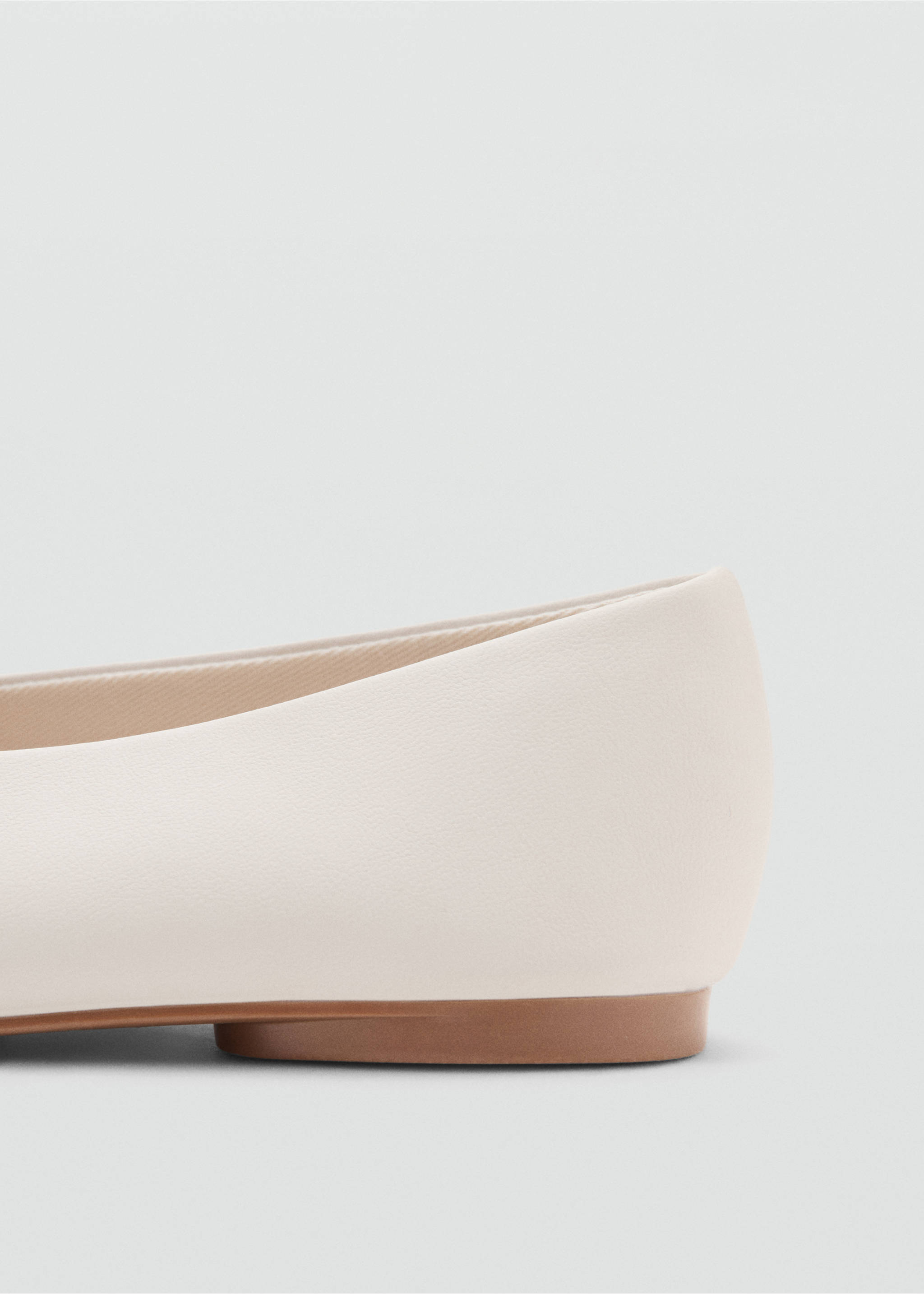 Classic ballet flat - Details of the article 1, Off White. Ref: 27083713-00.