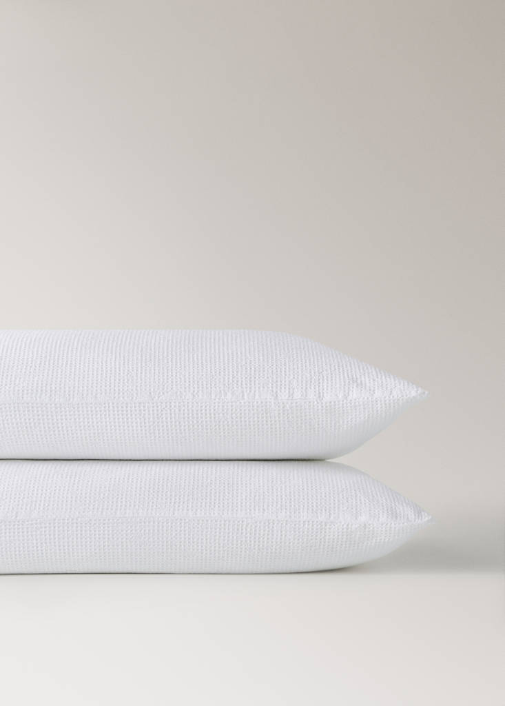 Two cotton garment-dyed mini-waffle pillowcases 50x75 cm — Off White