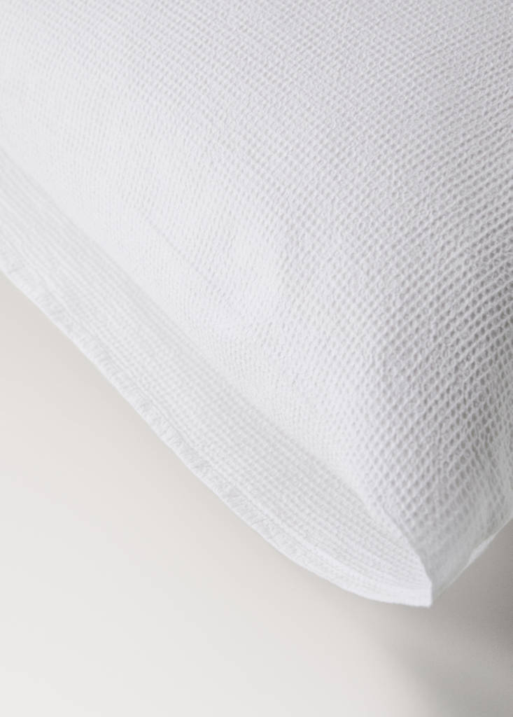 Two cotton garment-dyed mini-waffle pillowcases 50x75 cm — Off White