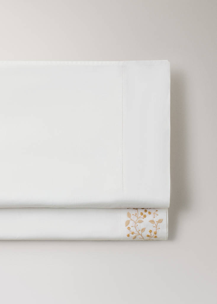 Sábana encimera algodón percal bordado flor cama 135/140 cm