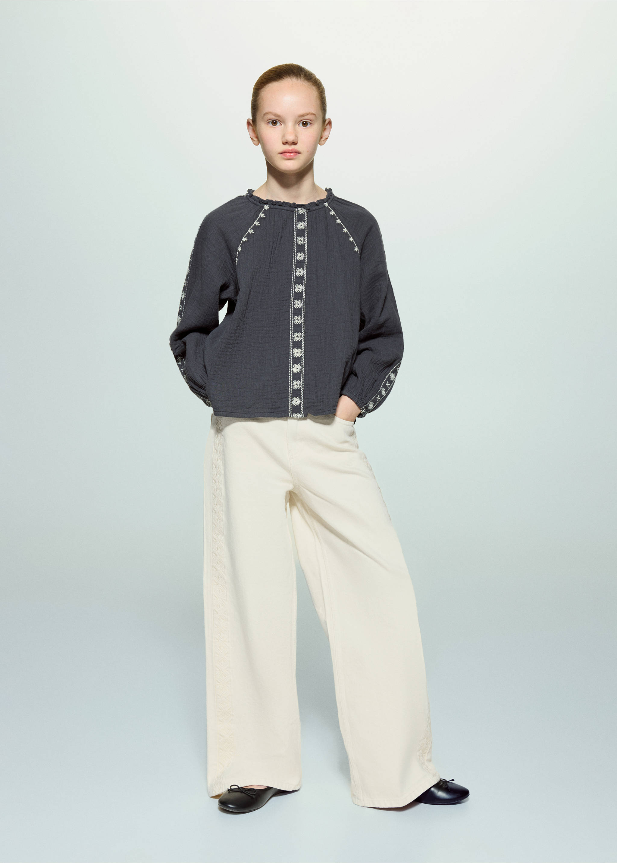 Vyšívaná bavlněná blůza - Celkový náhled, Šedá antracit. Ref: 27083722-00.