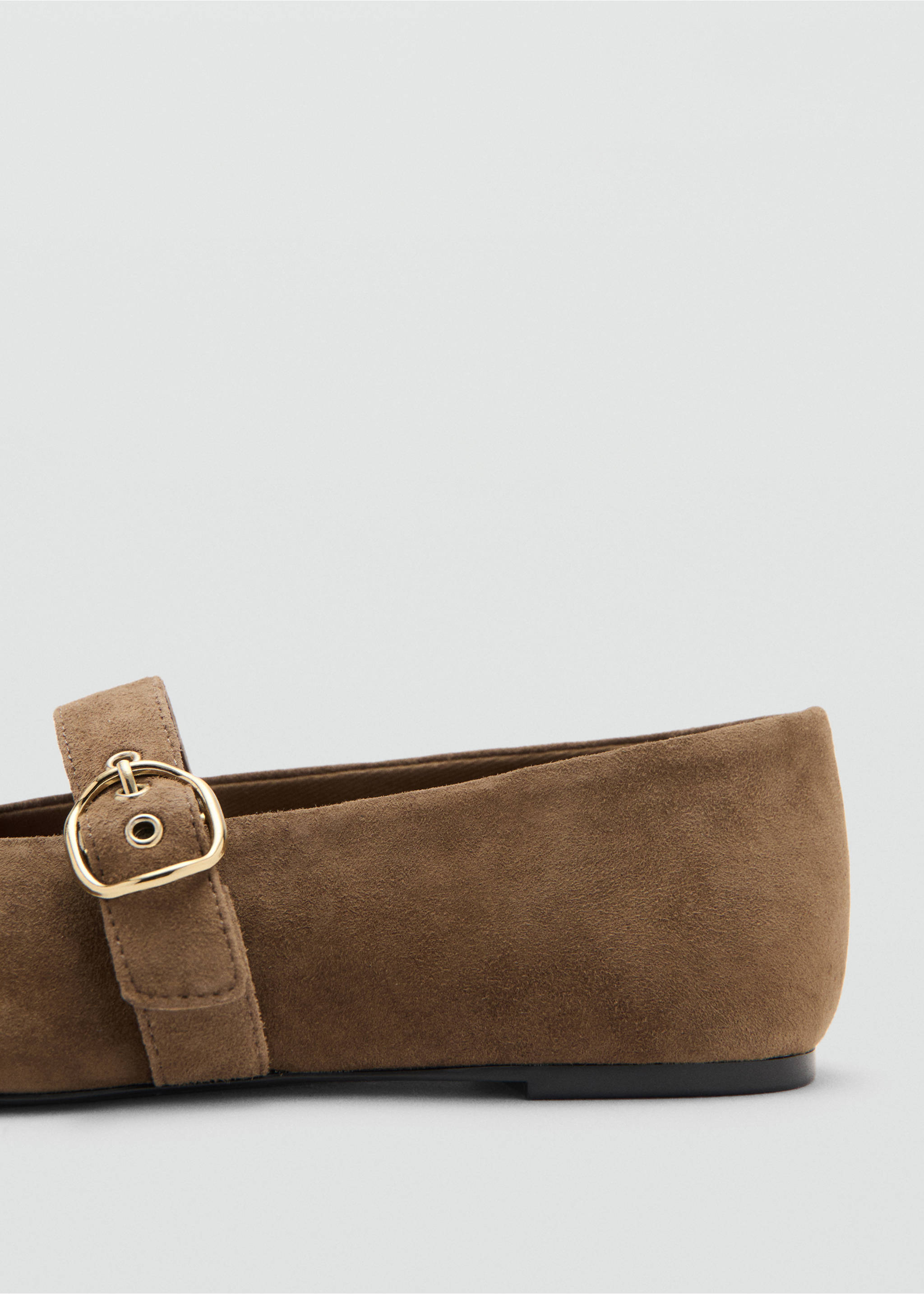 Ballerinasko i läder med spänne - Detaljer om artikeln 1, Sand. Ref: 27083735-00.