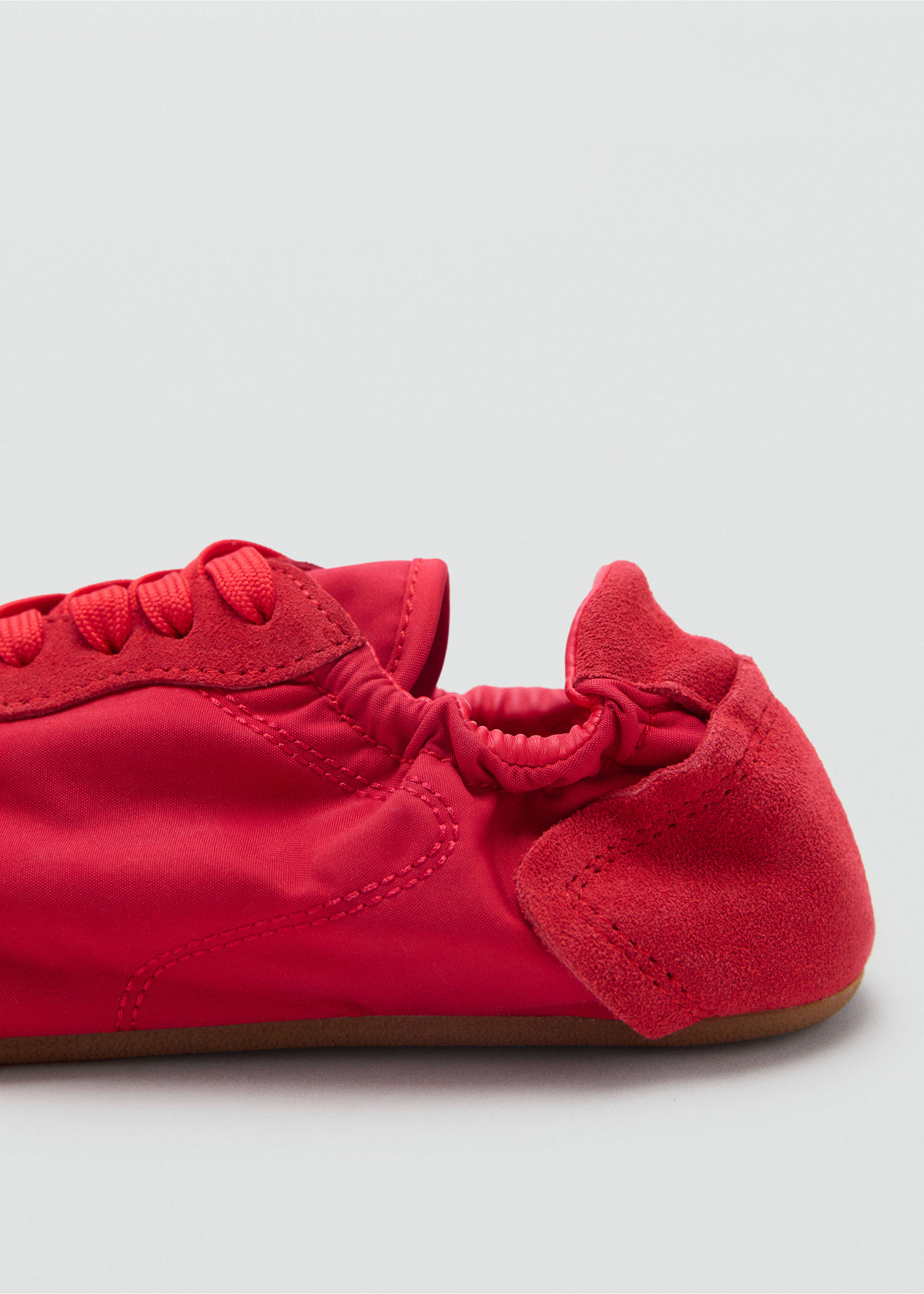 Lace-up leather sneakers - Details of the article 1, Red. Ref: 27084043-00.