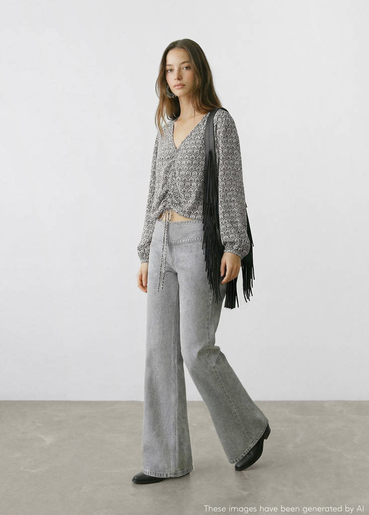 Flowy printed blouse — Charcoal
