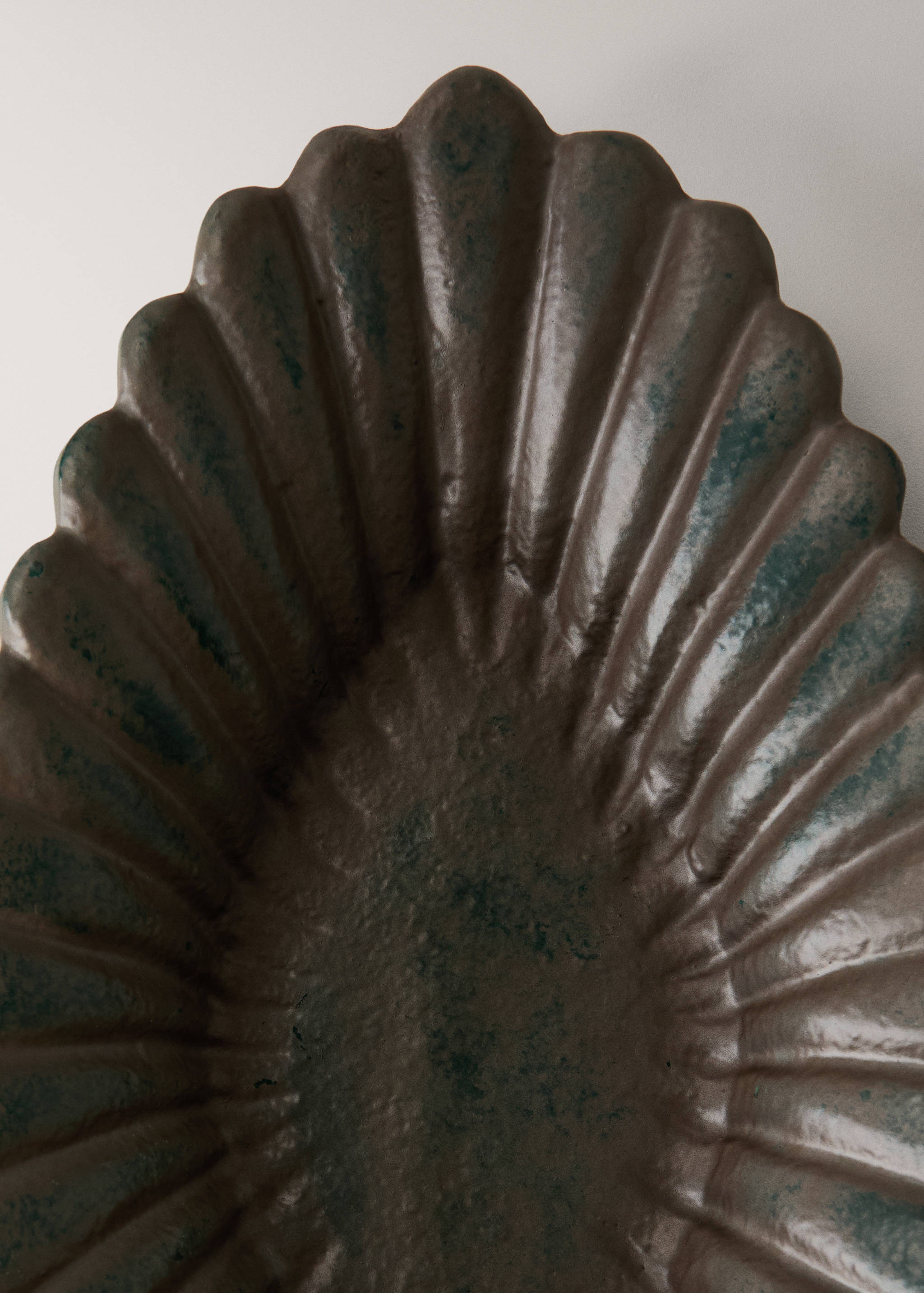 Plat aluminium en relief - Détail de l'article 1