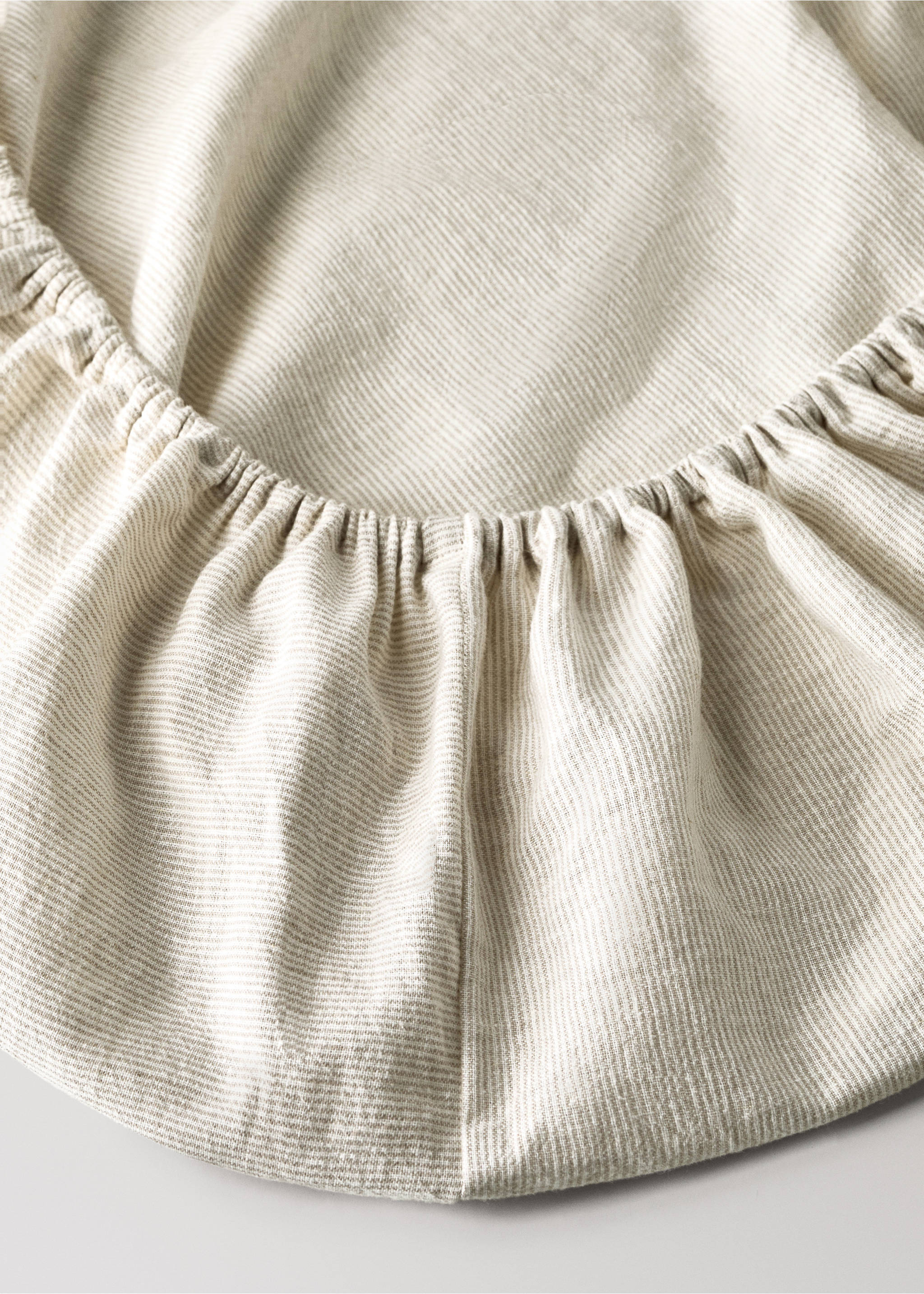 Children's fitted sheet cotton linen stripes 90cm bed - Details of the article 1, Sand. Ref: 27084054-00.