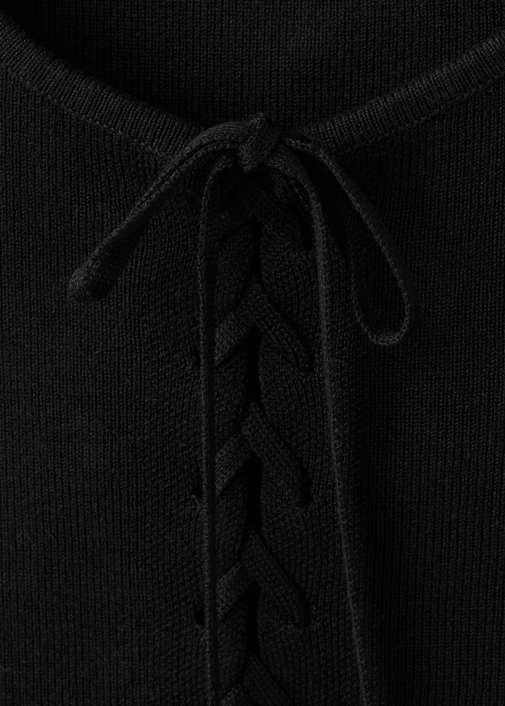 Top with bow closure - Details of the article 8