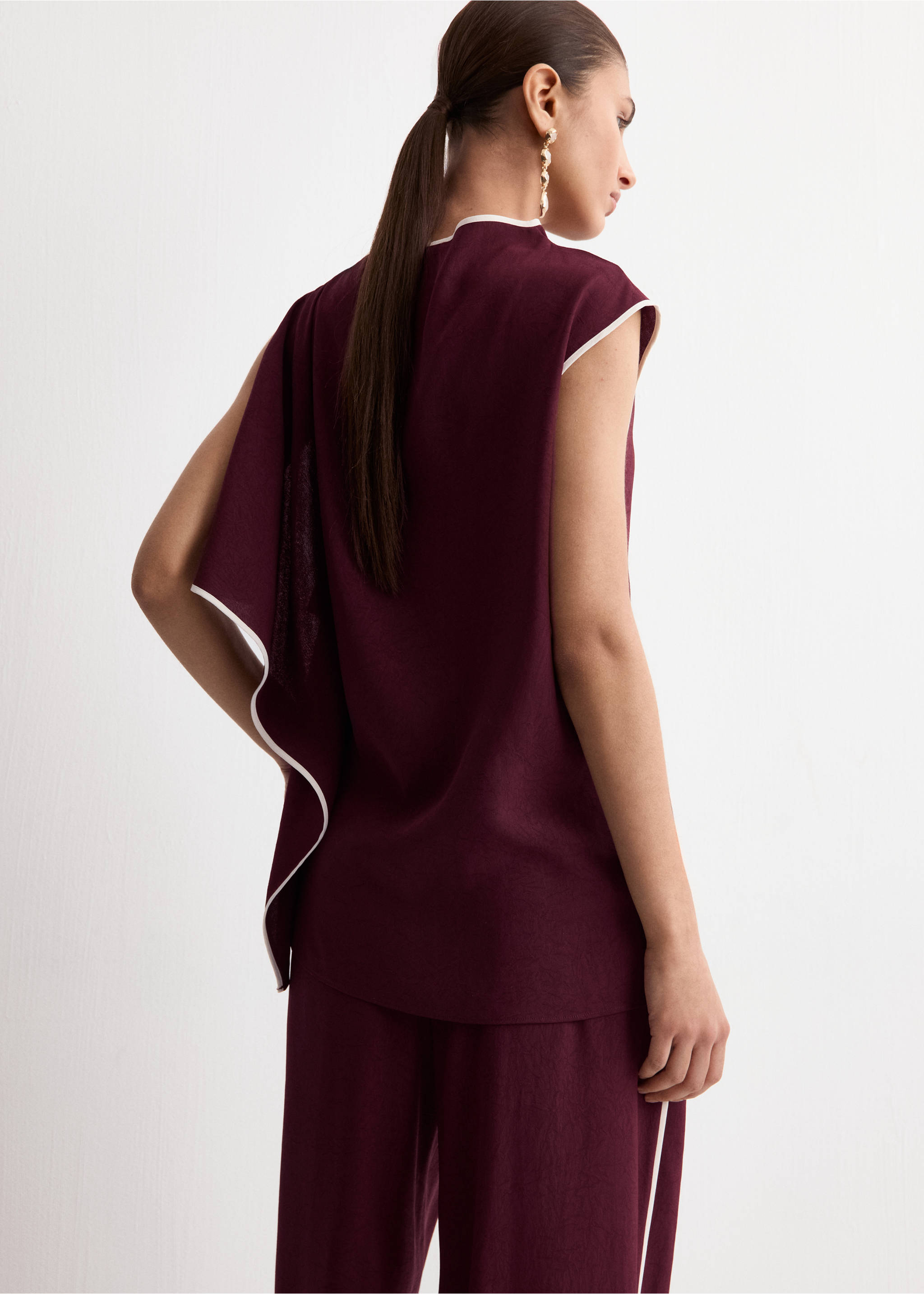 花边不对称衬衫 - null, 米色. Ref: 27084079-00.