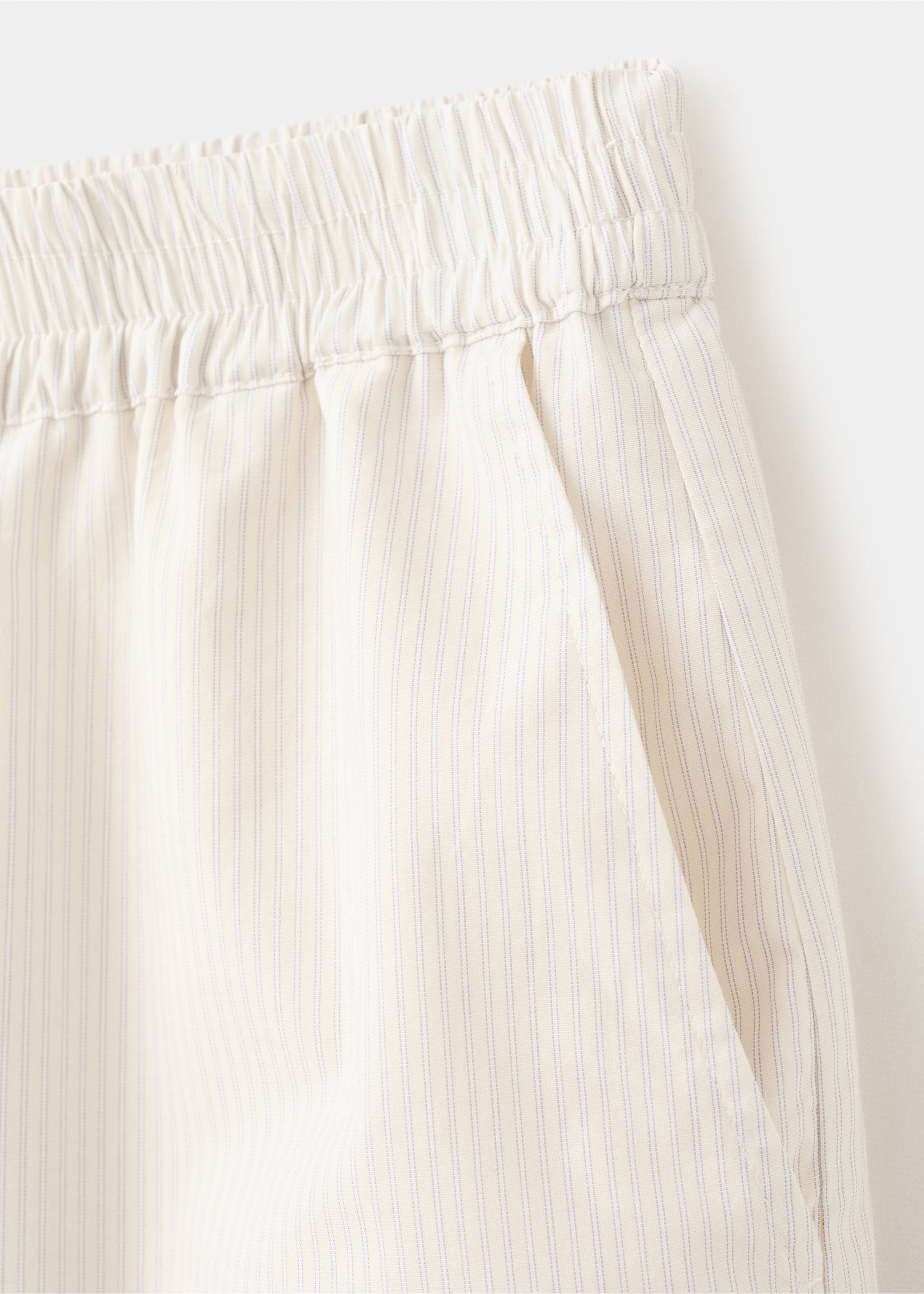 Shorts algodón cintura elástica - Detalle del artículo 8, Crudo. Ref: 27084080-00.