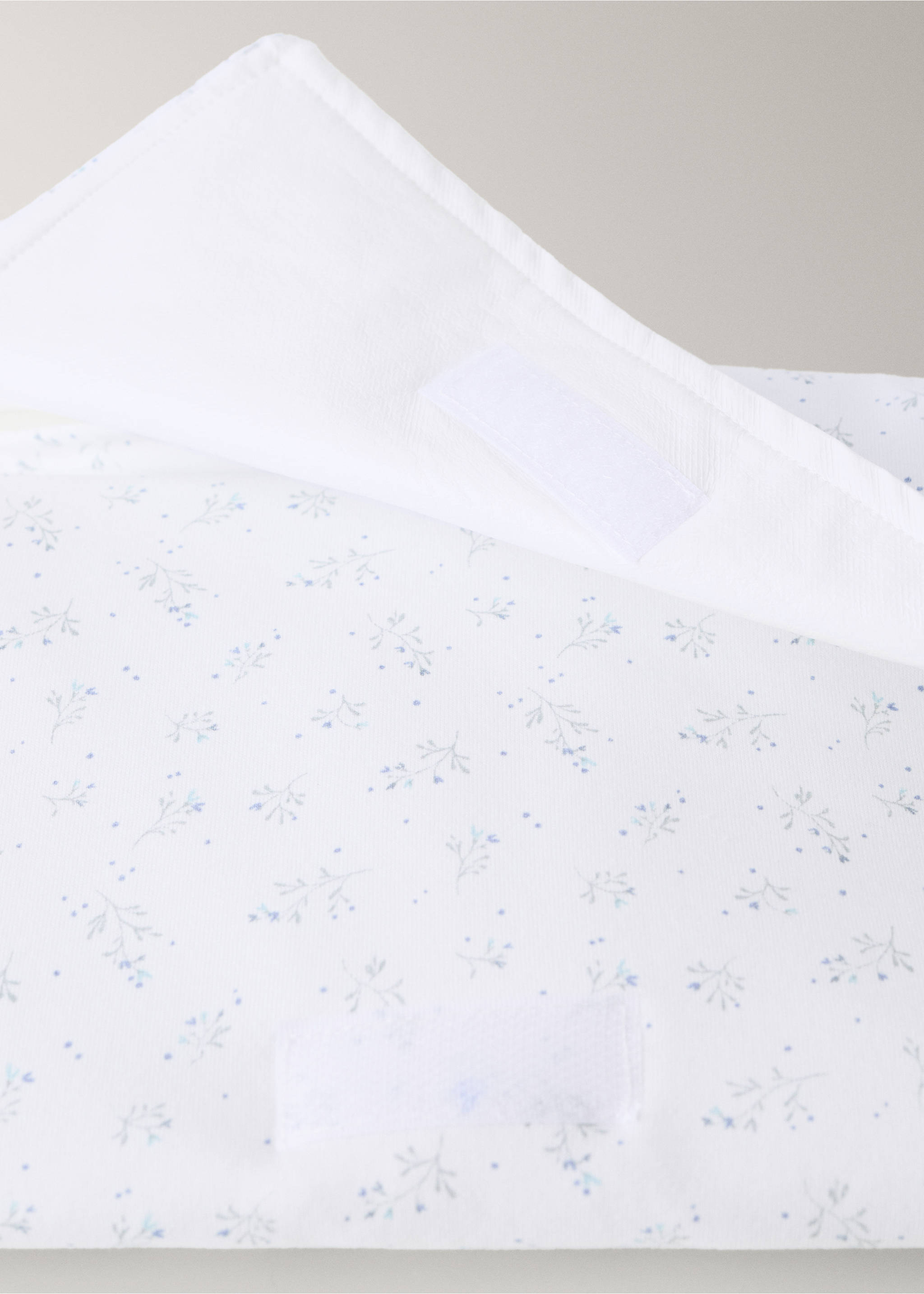 Cotton flower baby changing pad - Detail van het artikel 3, Wit. Ref: 27084081-00.
