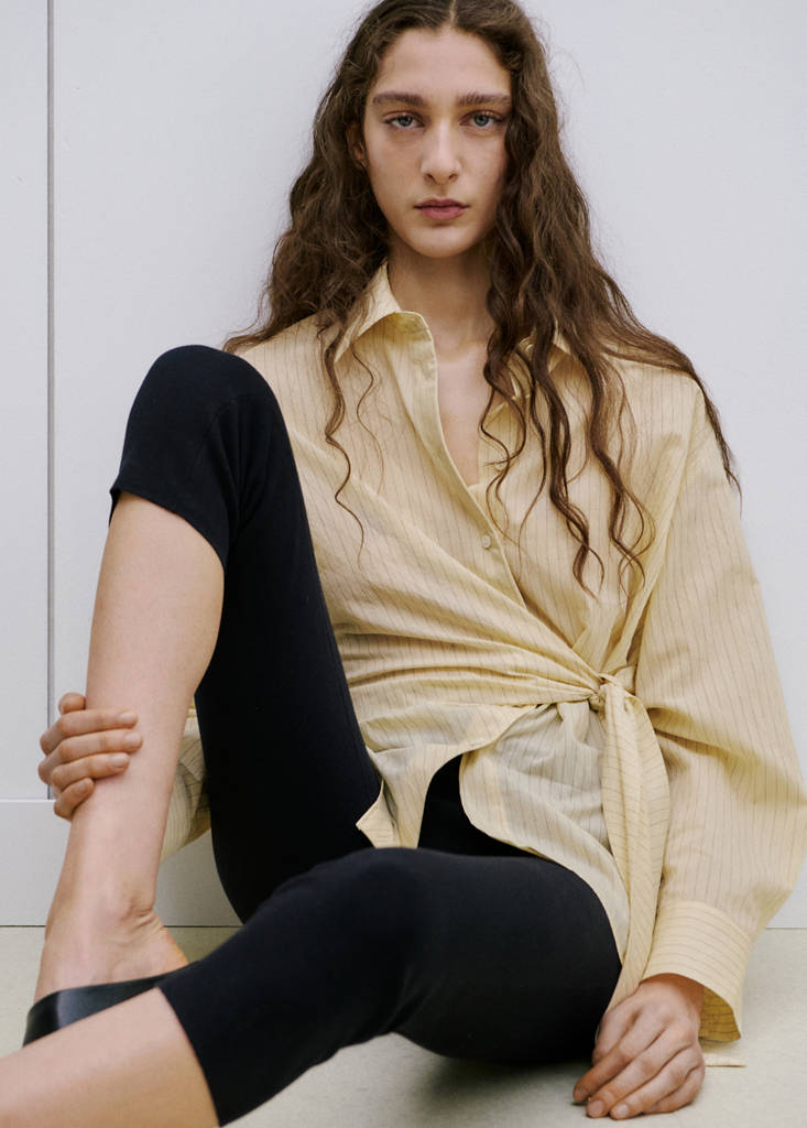 Stripped knot shirt — Pastel Yellow