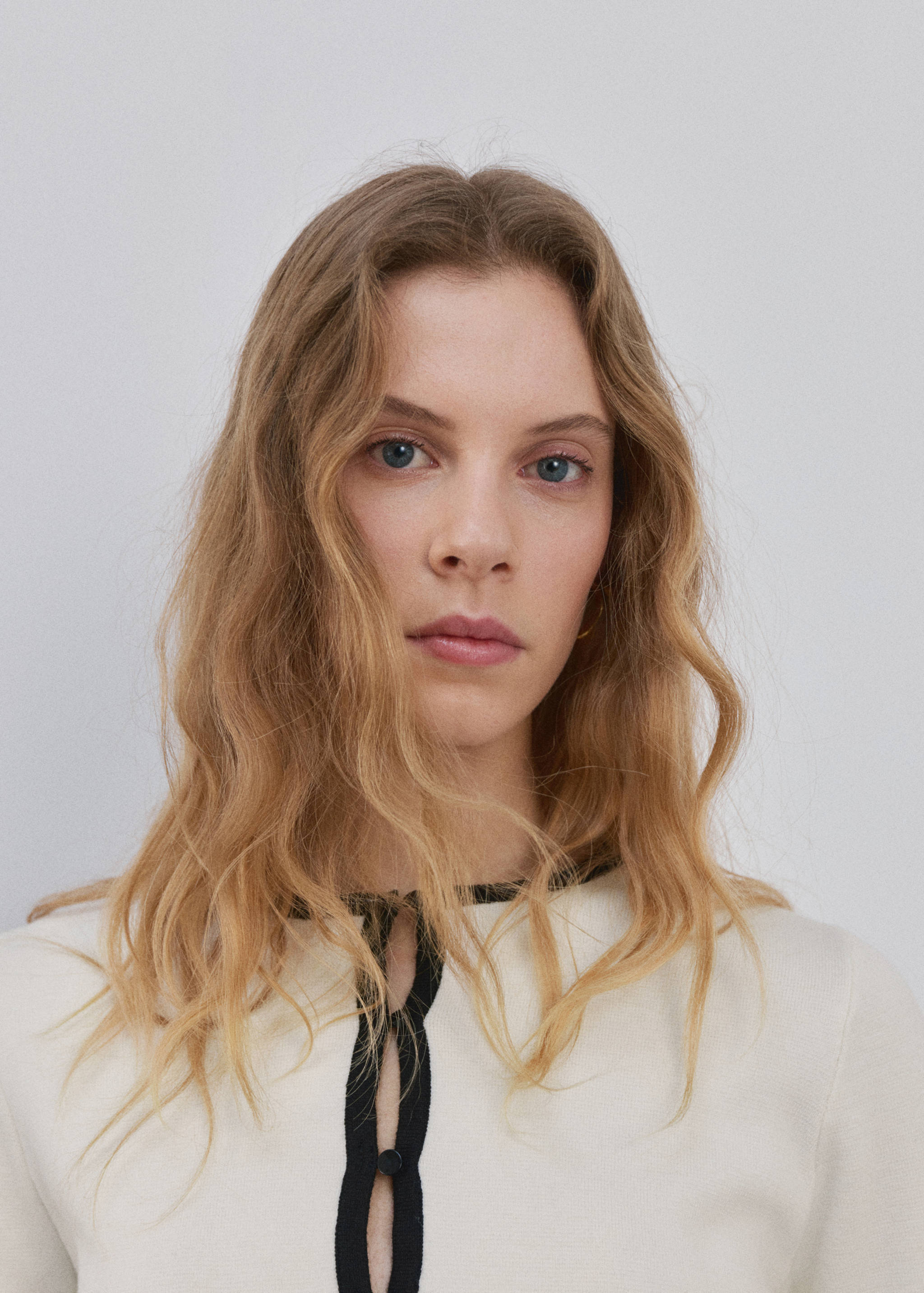 Chaqueta punto ribetes contraste - Detalle del artículo 1